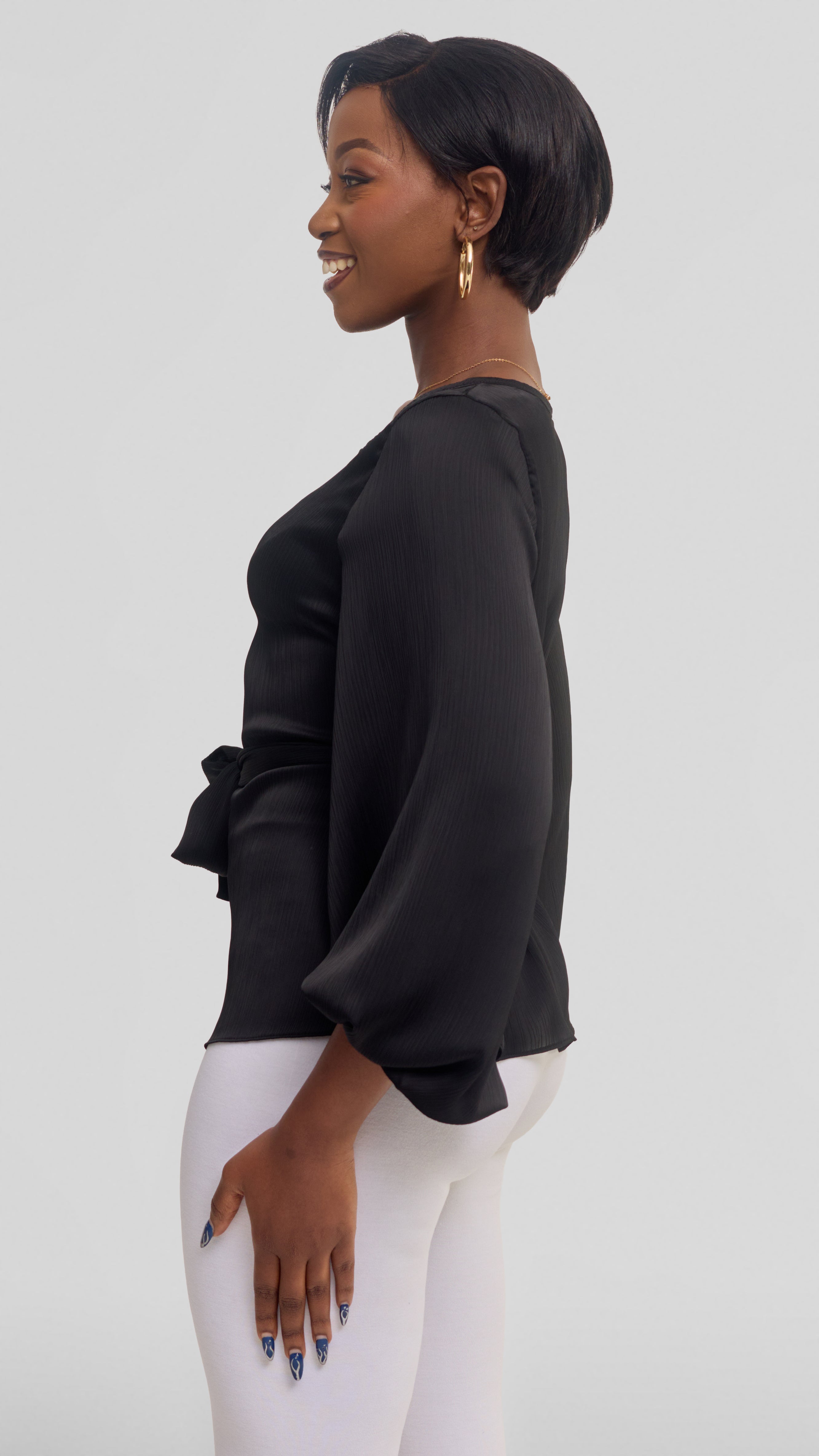 Vivo Izzy Bishop Sleeve Top in Textured Satin - Black