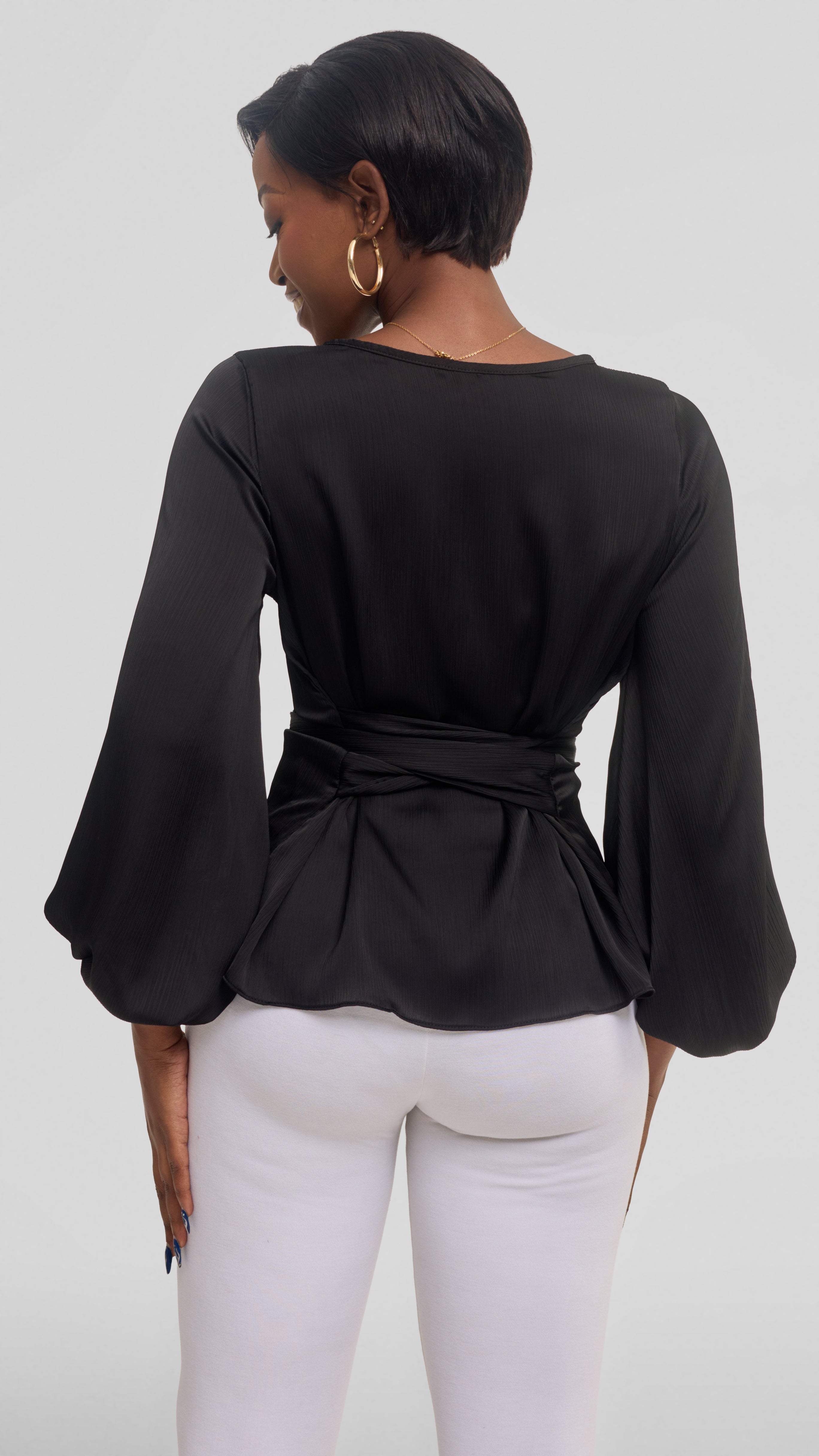 Vivo Izzy Bishop Sleeve Top in Textured Satin - Black