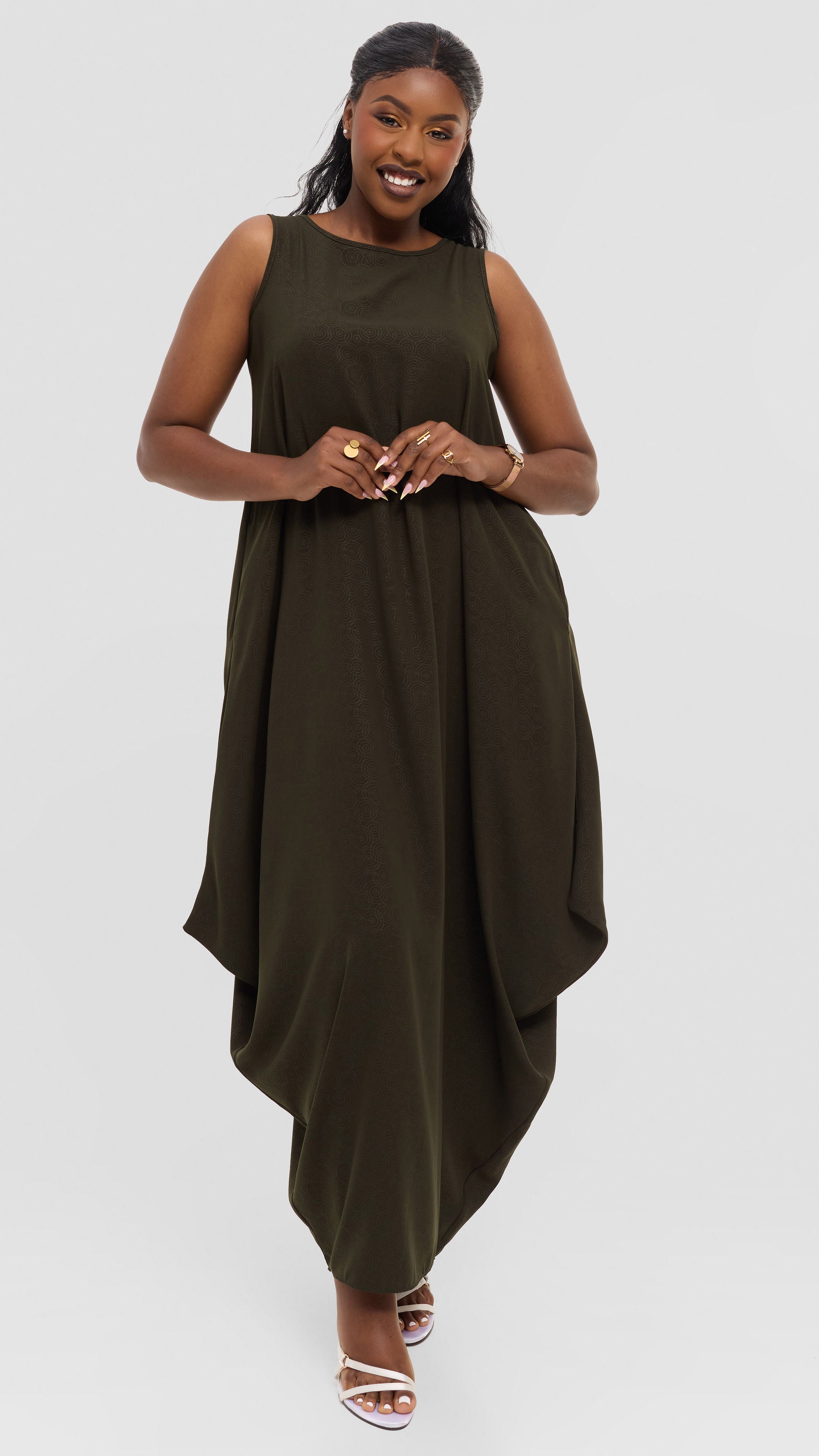 Vivo Seli Maxi Dress in Crepe - Hunters Spiral