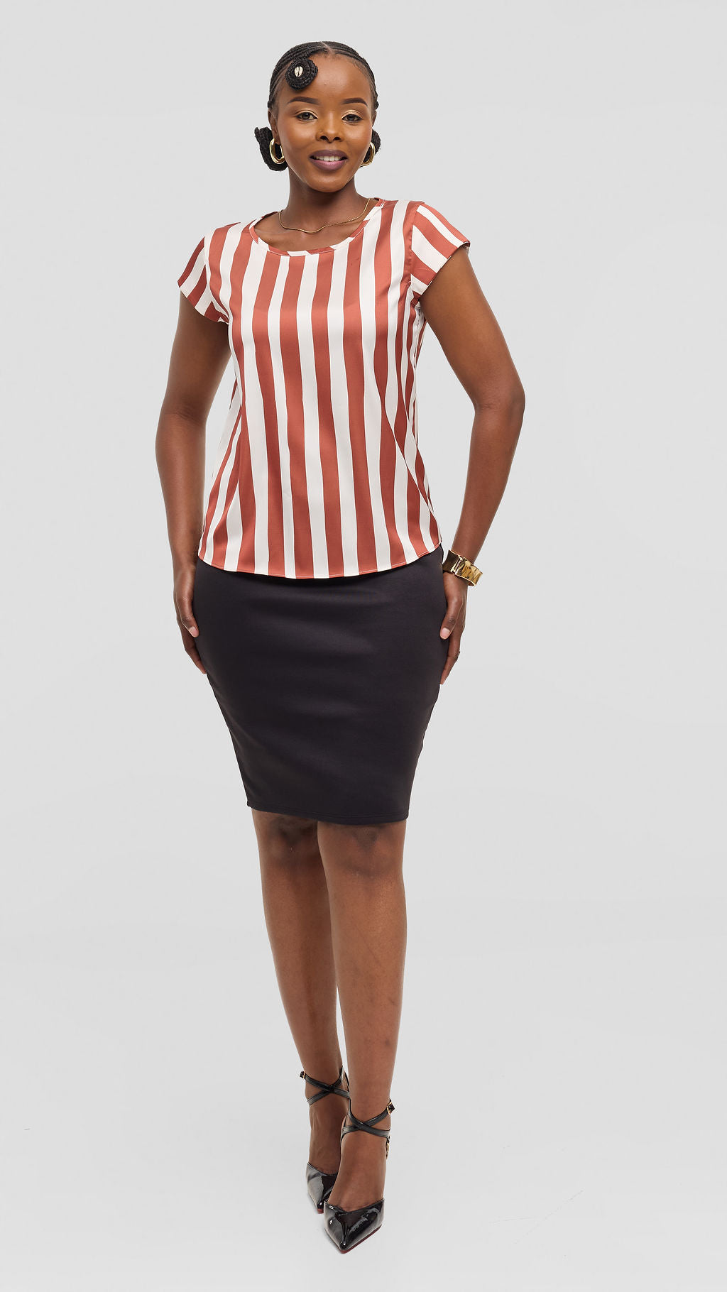 Vivo Basic Cap Sleeve Top in Satin - Off White / Rust Mani Print