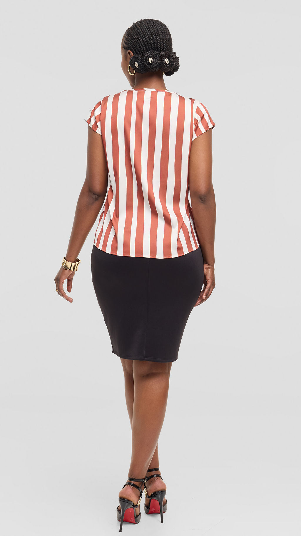 Vivo Basic Cap Sleeve Top in Satin - Off White / Rust Mani Print