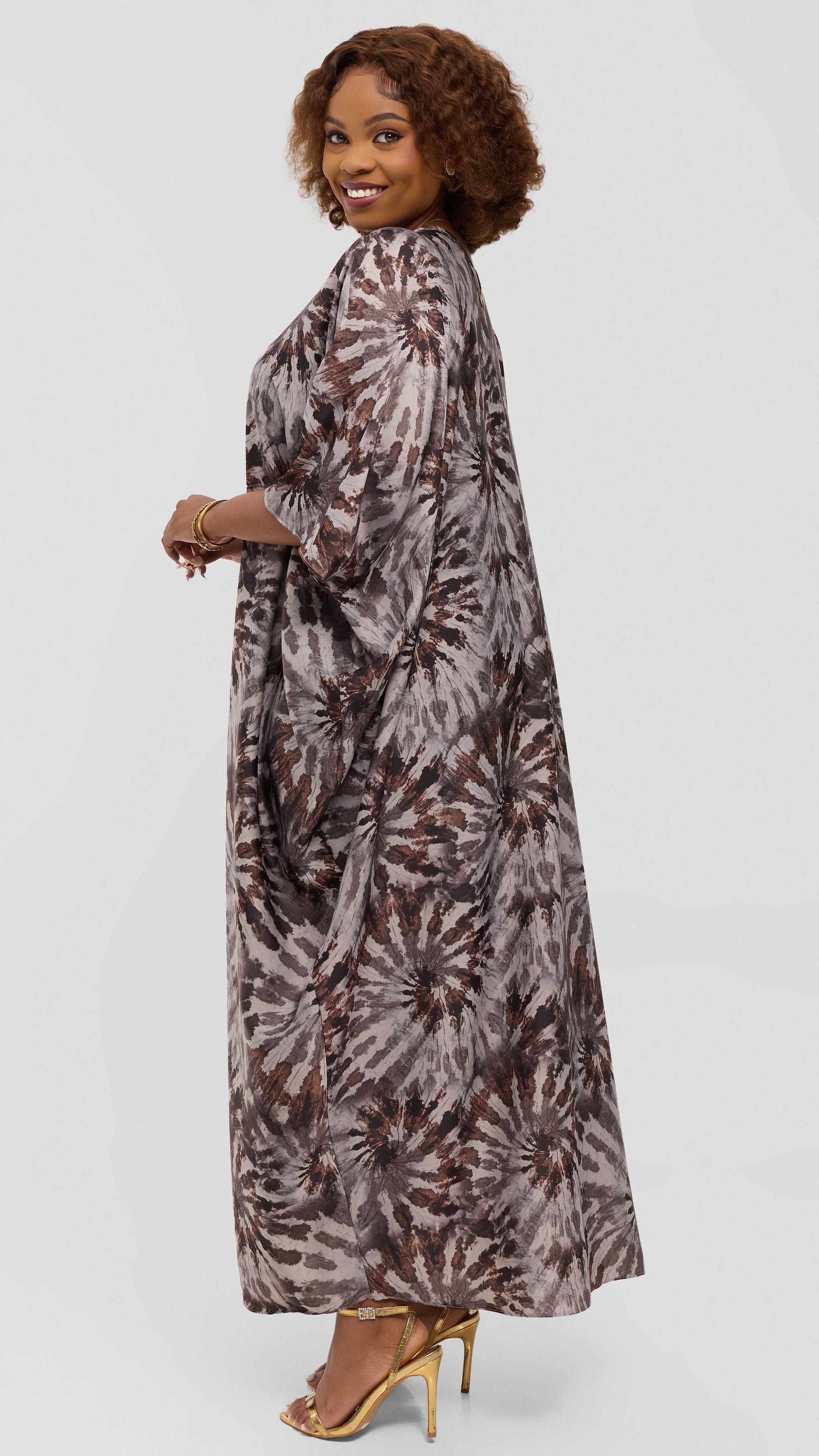 Vivo Keza V-Neck Maxi Kaftan in Satin - Light Beige / Brown Print