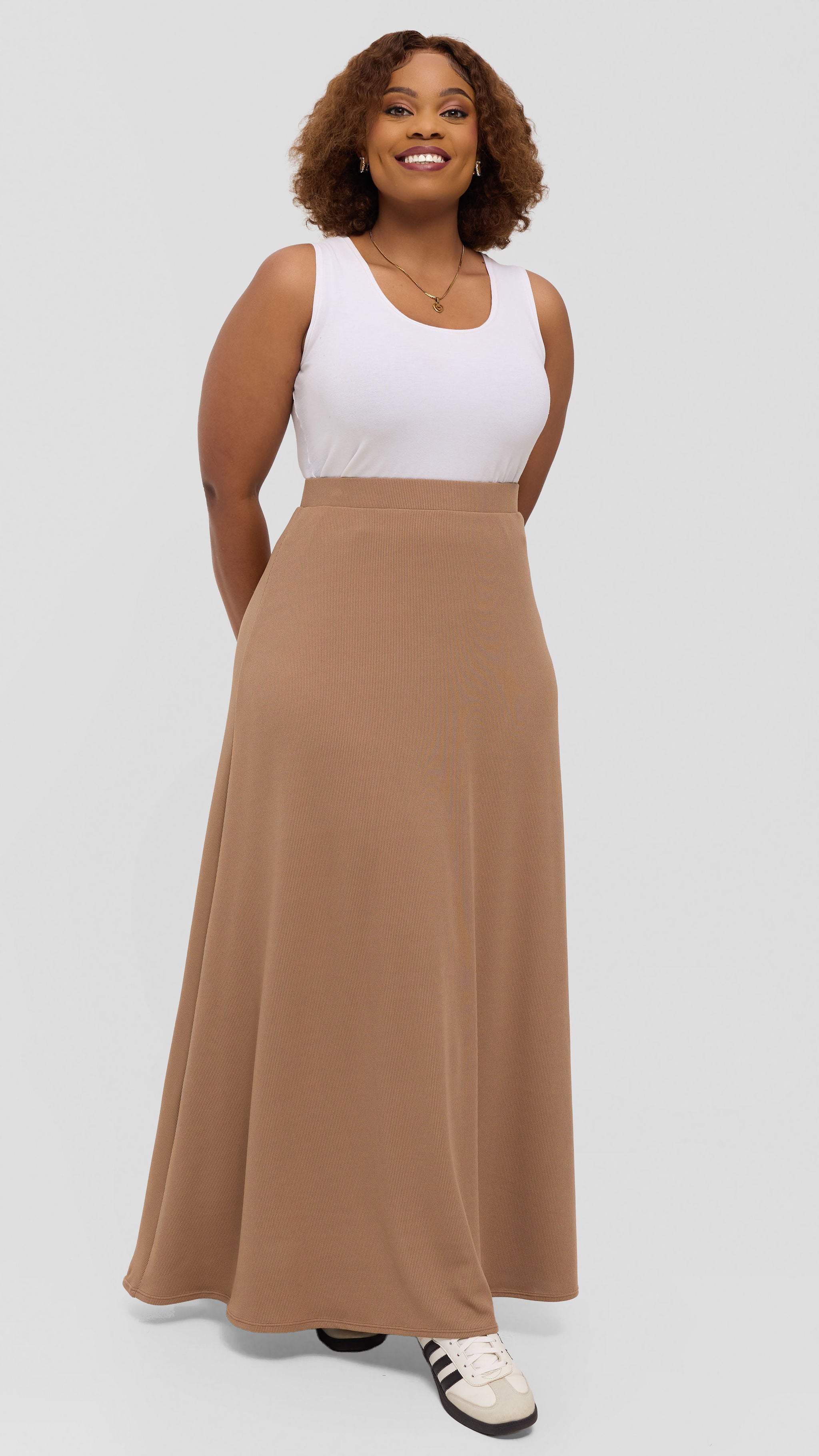 Vivo Tanda Maxi Skirt in Stretch Rib - Taupe