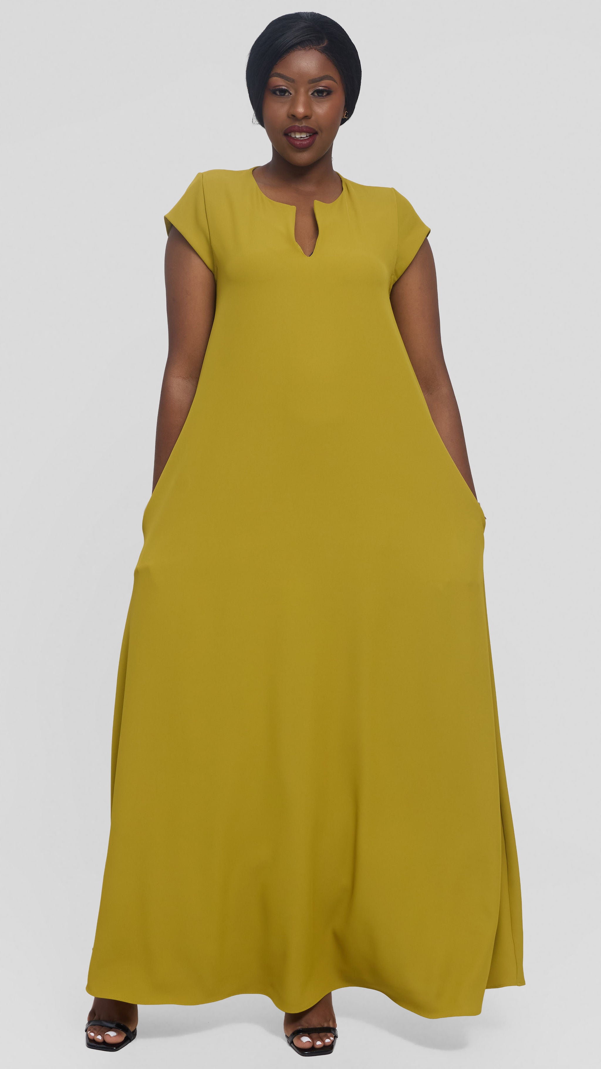Vivo Zola V-Neck Maxi Dress in Crepe - Lime