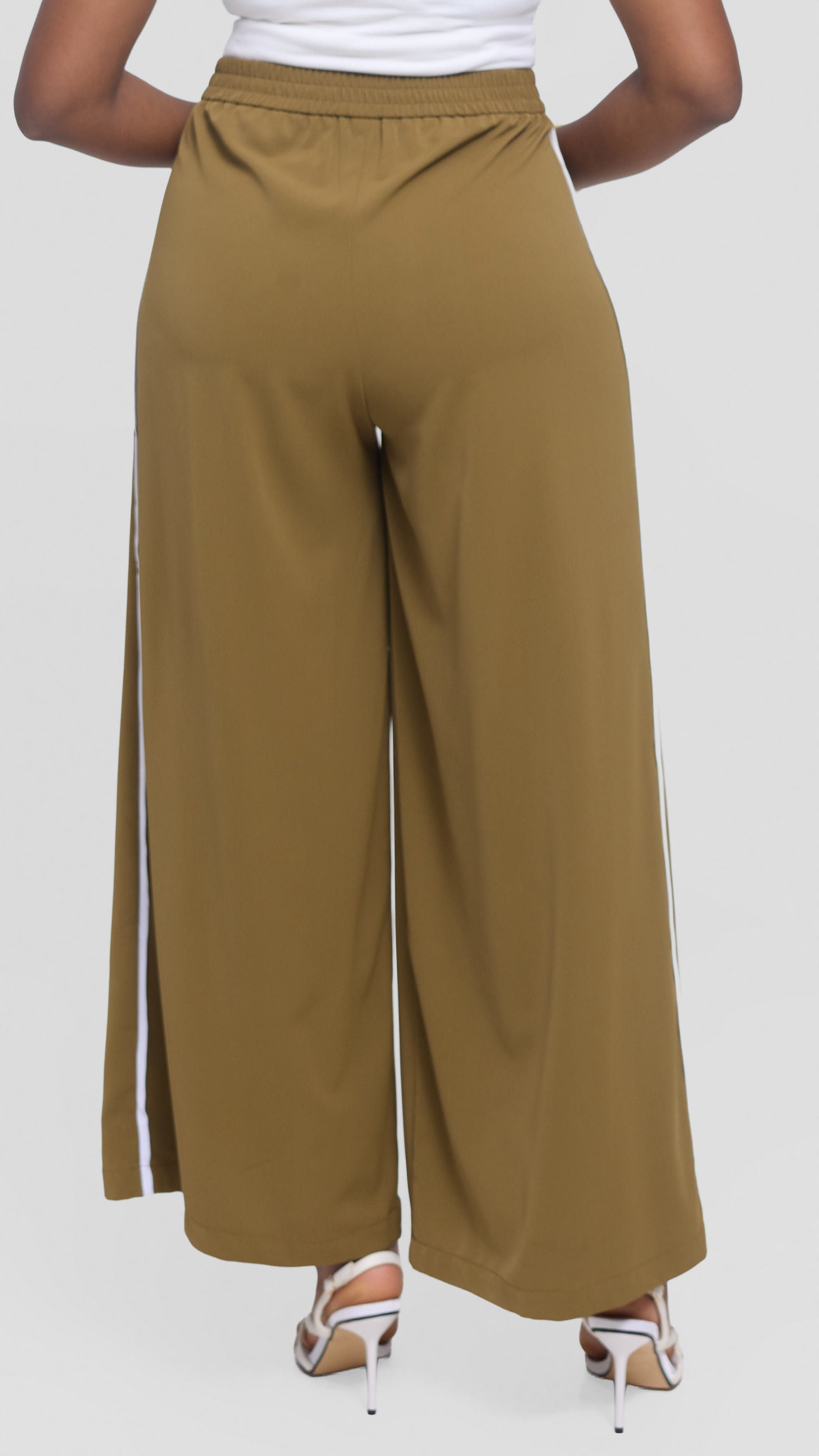 Vivo Nuru Side Panel Wide Leg Pants in Crepe - Olive