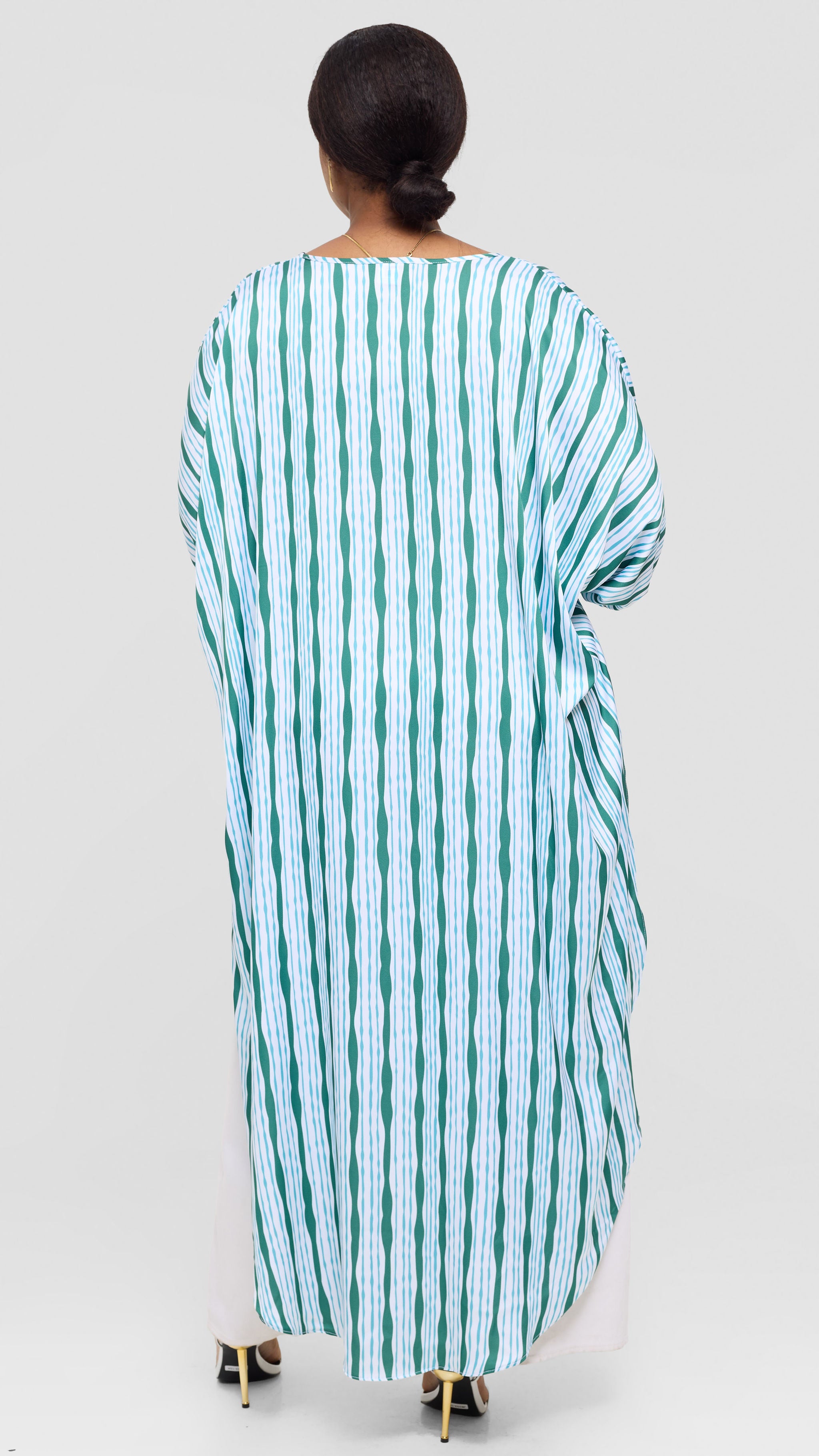 Vivo Essi Scalloped Maxi Top in Satin - White / Teal Huwa Print
