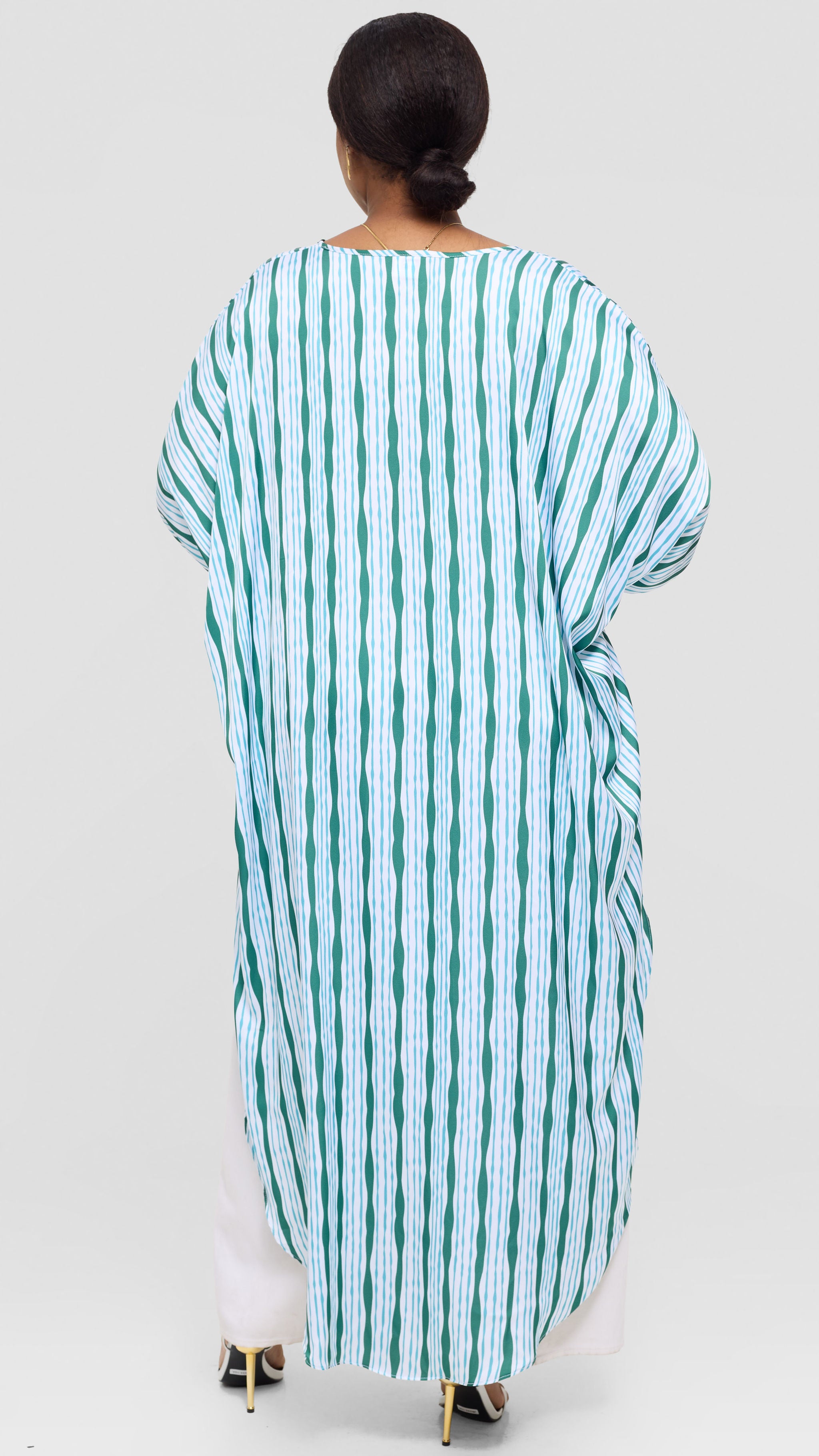 Vivo Essi Scalloped Maxi Top in Satin - White / Teal Huwa Print