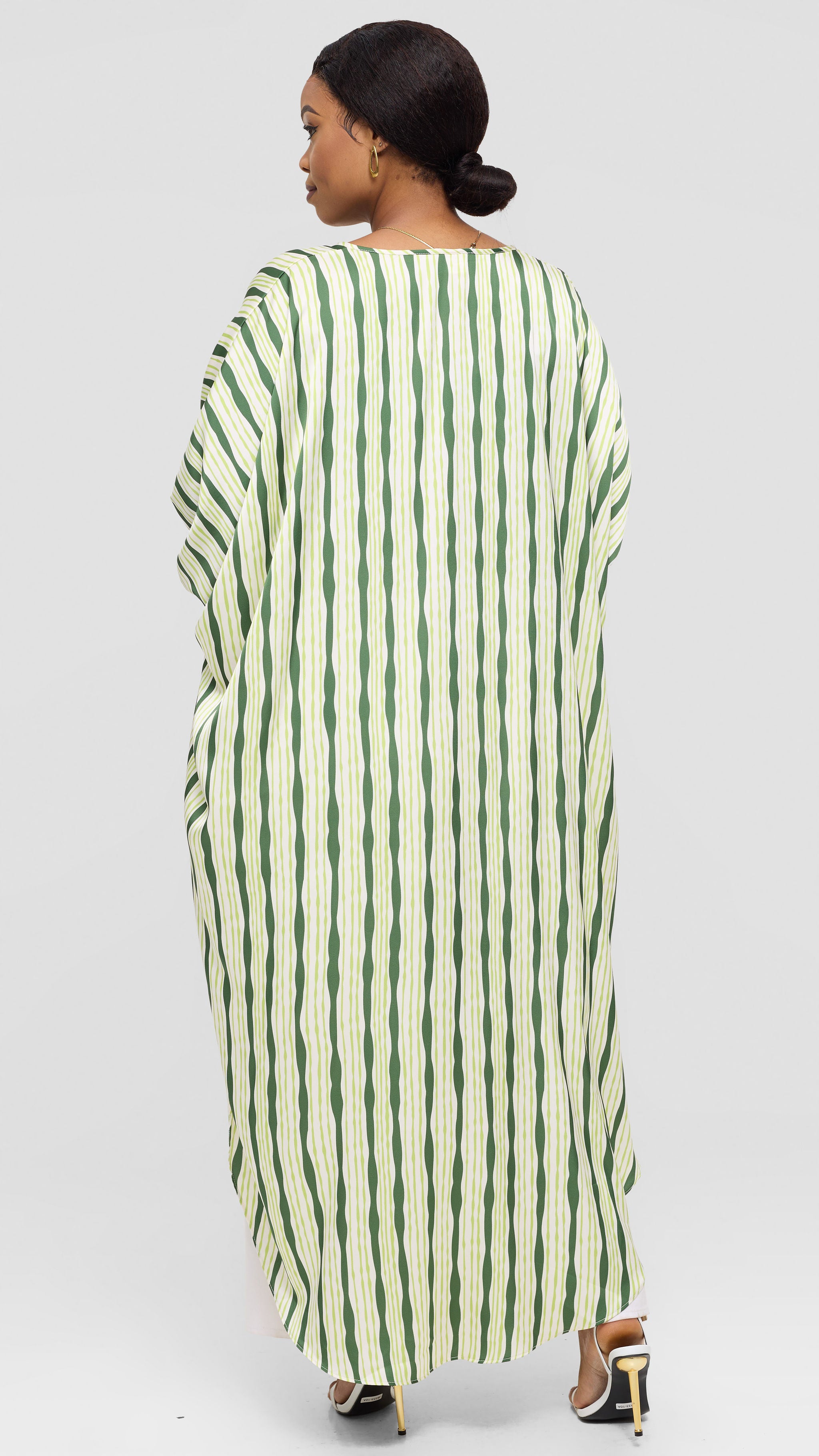 Vivo Essi Scalloped Maxi Top in Satin - Cream / Olive Huwa Print