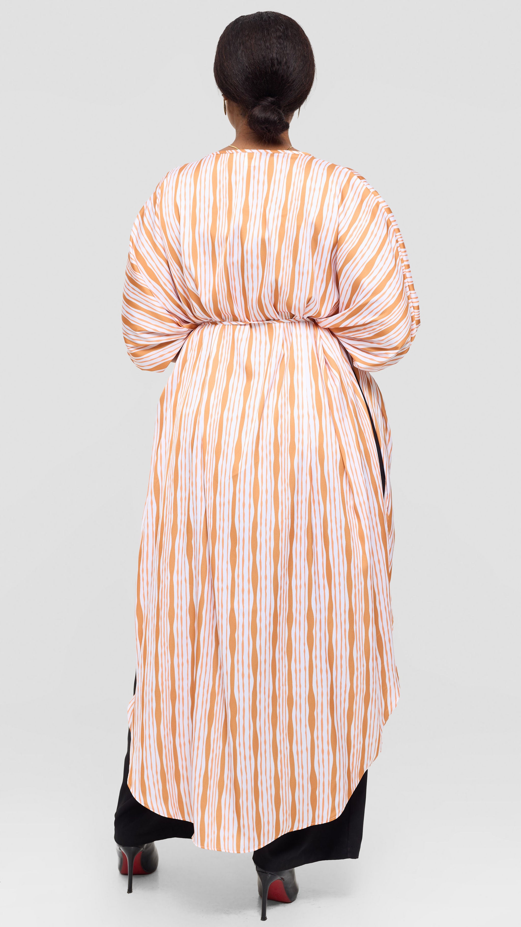 Vivo Essi Scalloped Maxi Top in Satin - White / Orange Huwa Print