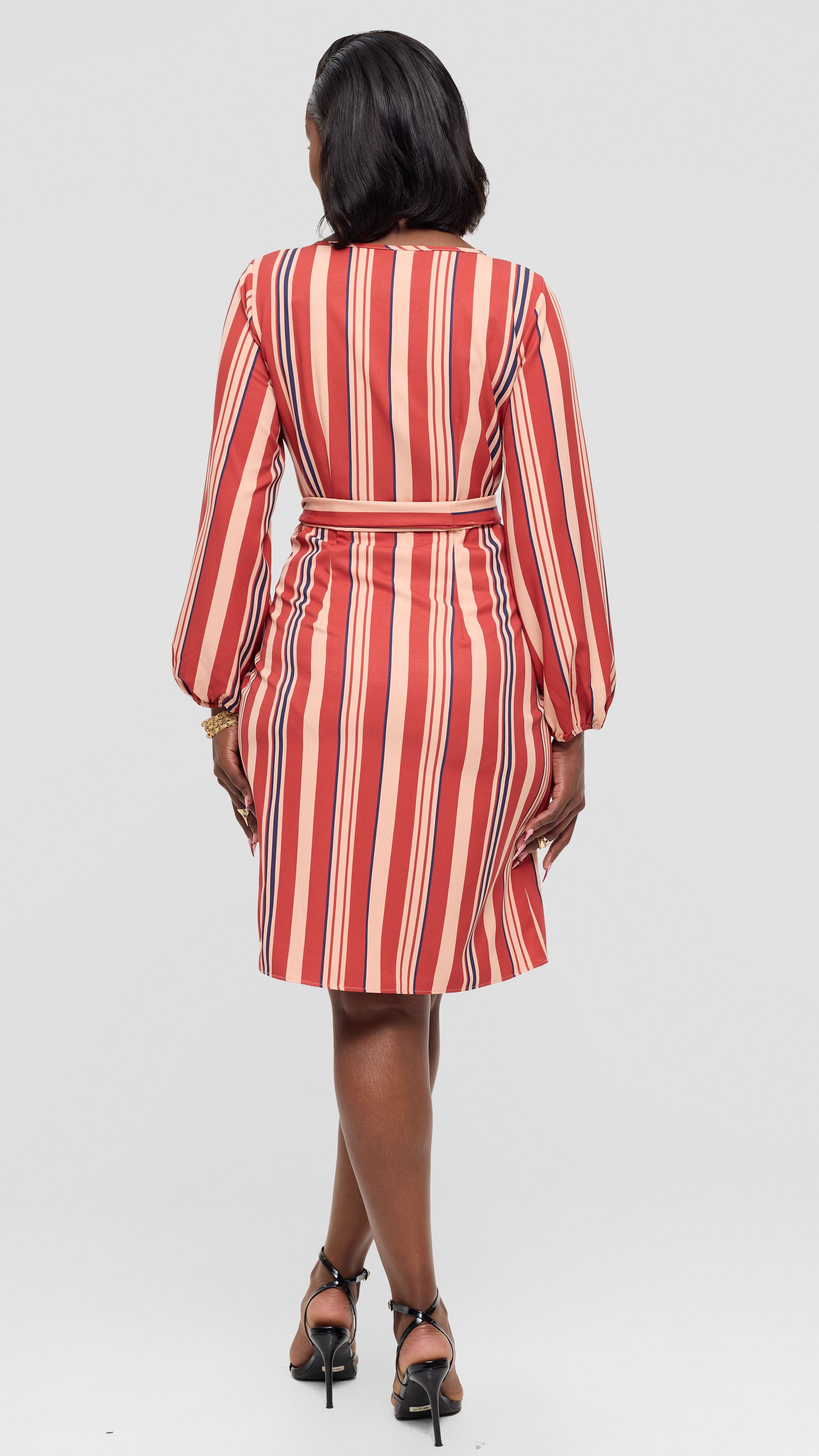 Vivo Laika Bishop Sleeve Shift Dress In Crepe - Peach / Rust Loleni Print