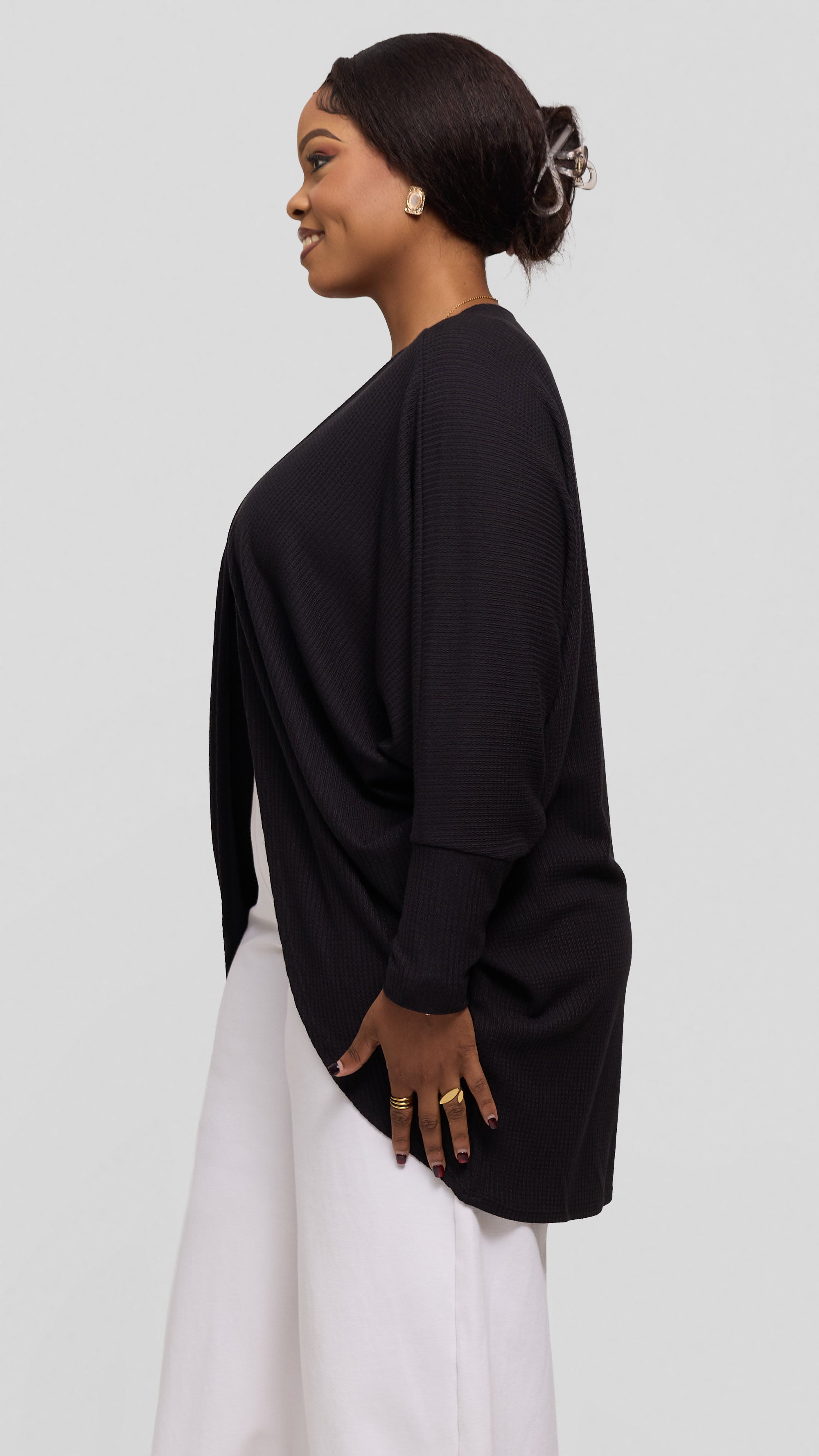 Vivo Mini Butterfly Kimono in Sweater - Black