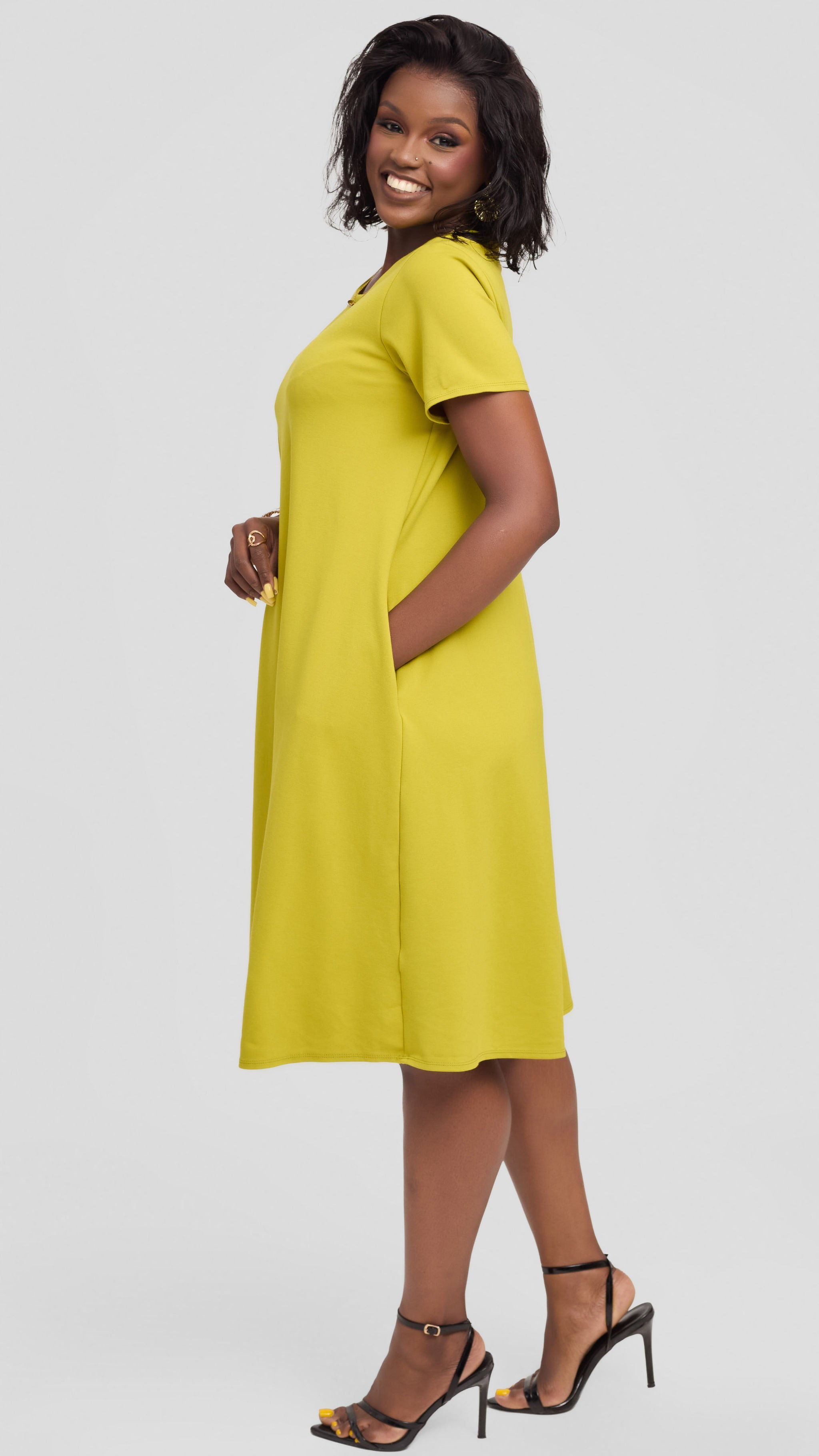 Vivo Jema Short Sleeve Tent Dress in Ponte - Light Olive