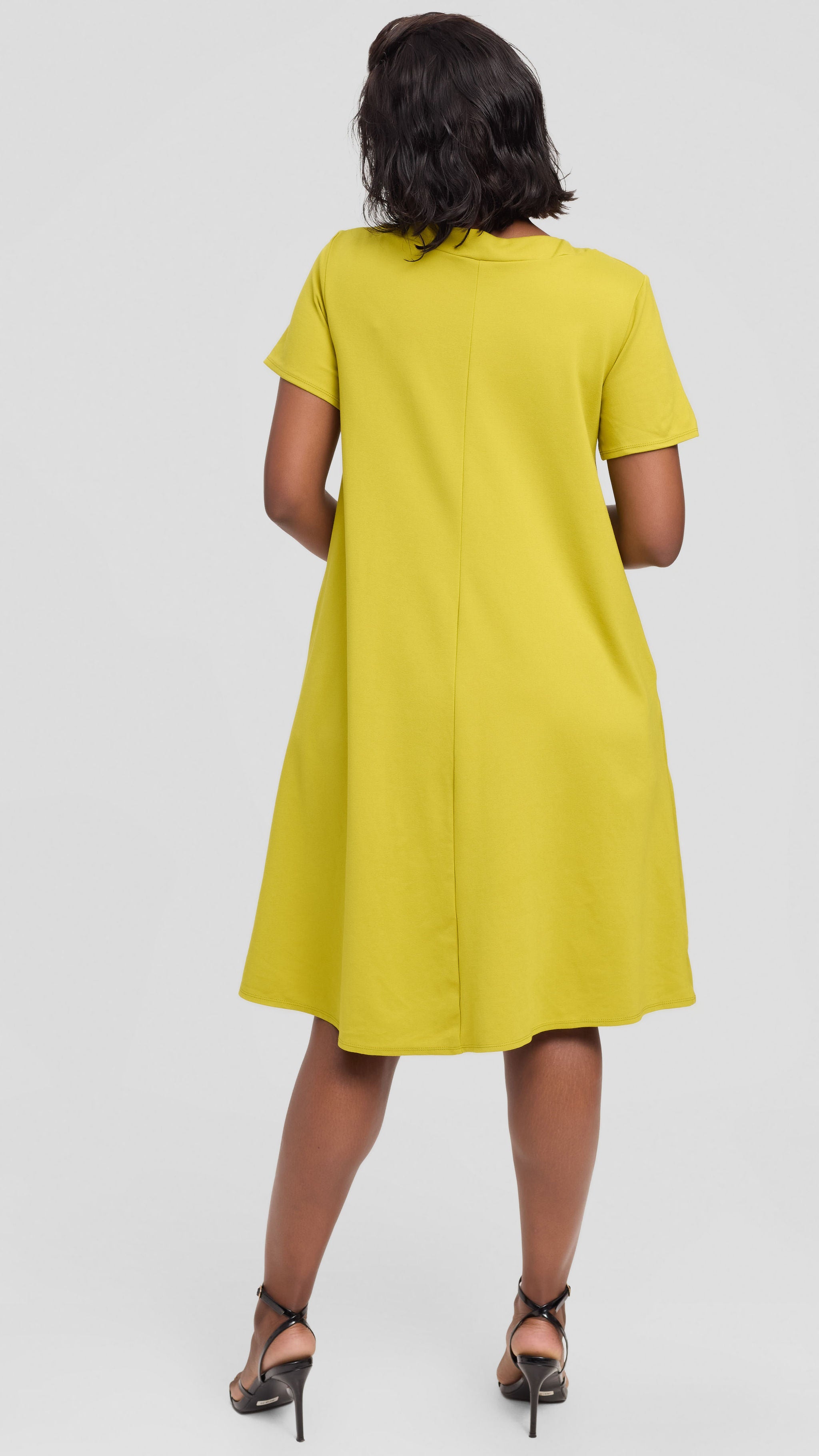 Vivo Jema Short Sleeve Tent Dress in Ponte - Light Olive