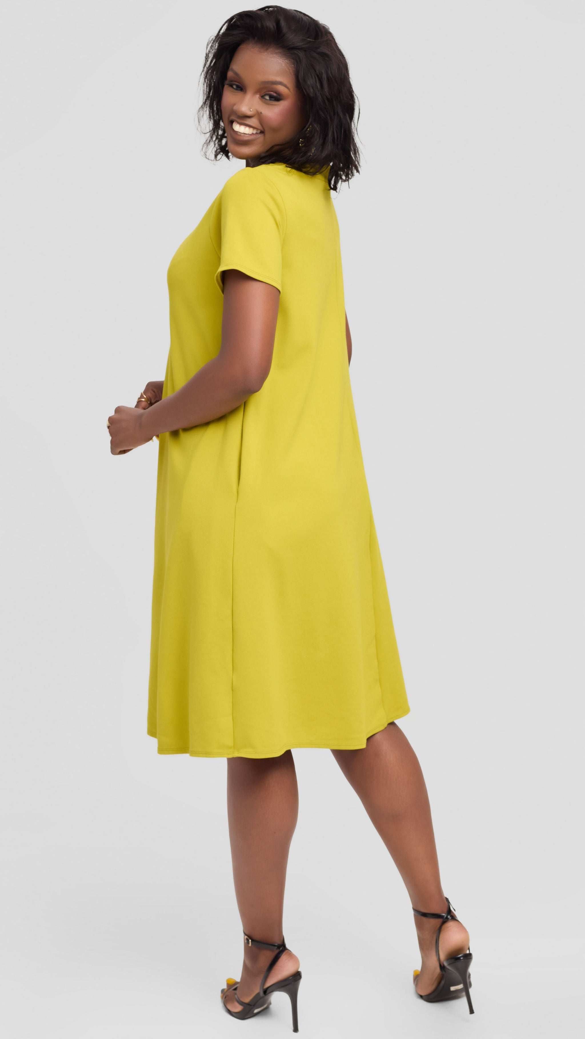 Vivo Jema Short Sleeve Tent Dress in Ponte - Light Olive