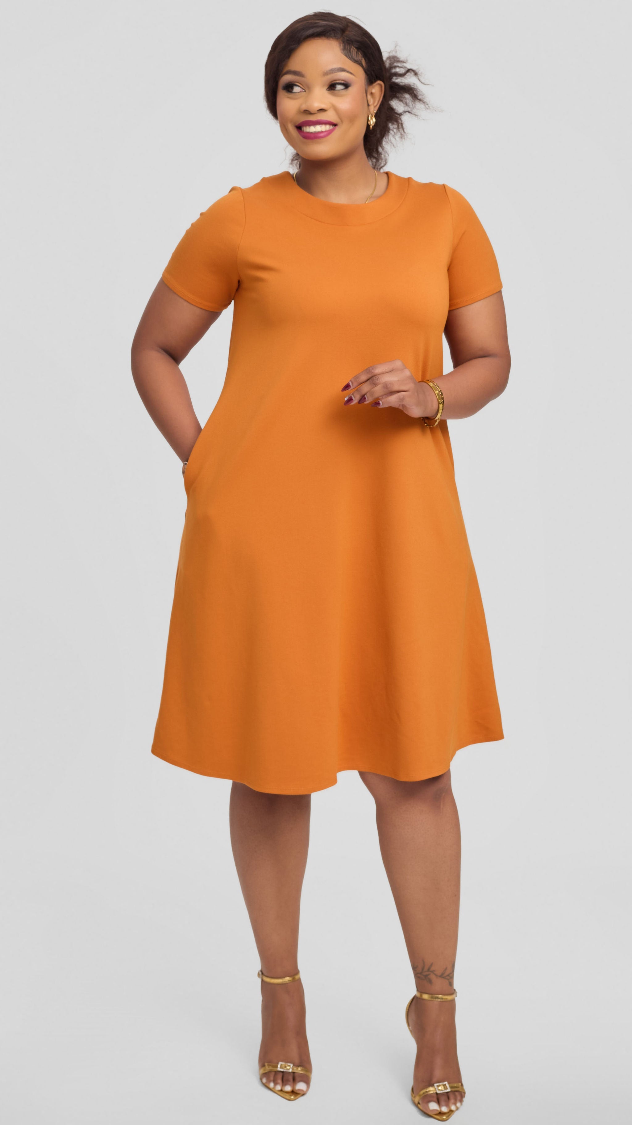 Vivo Jema Short Sleeve Tent Dress in Ponte - Rust
