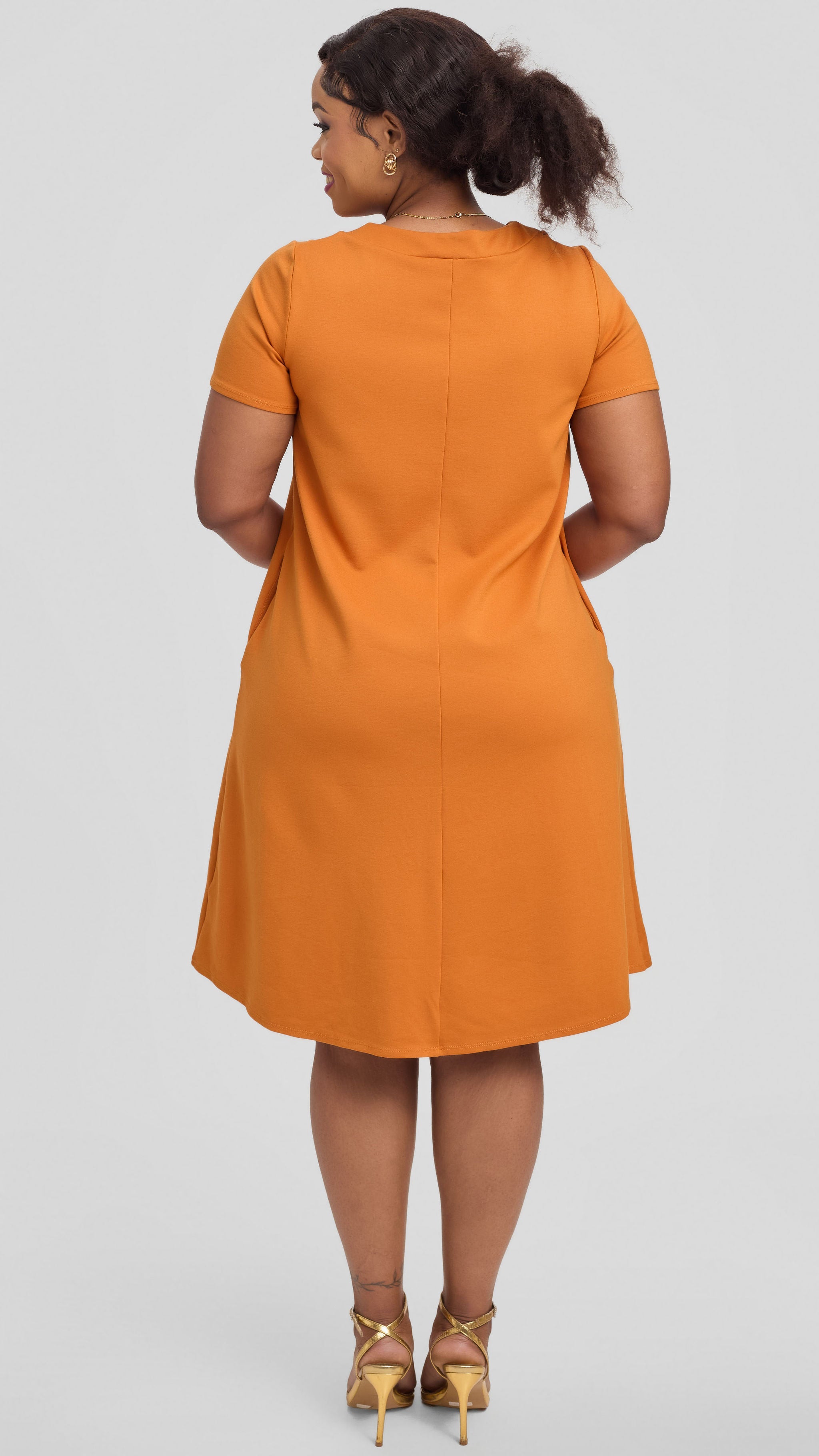 Vivo Jema Short Sleeve Tent Dress in Ponte - Rust