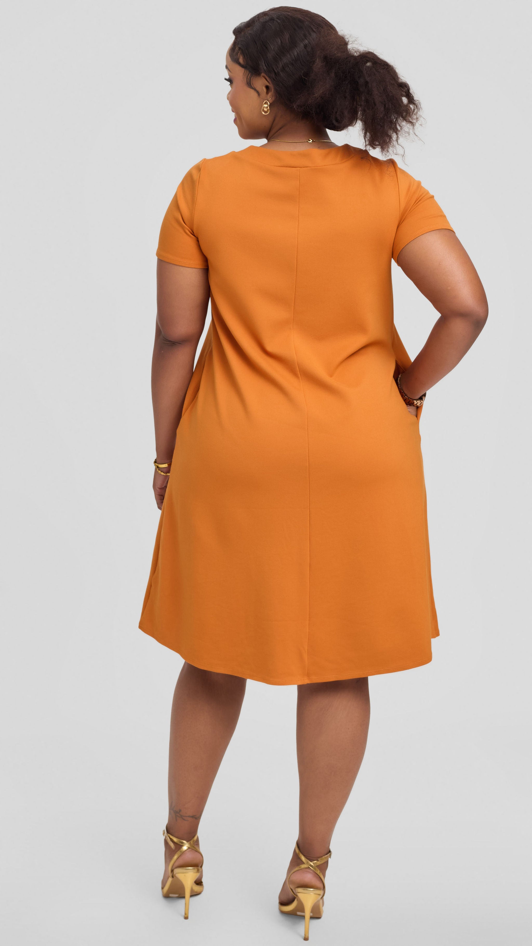 Vivo Jema Short Sleeve Tent Dress in Ponte - Rust