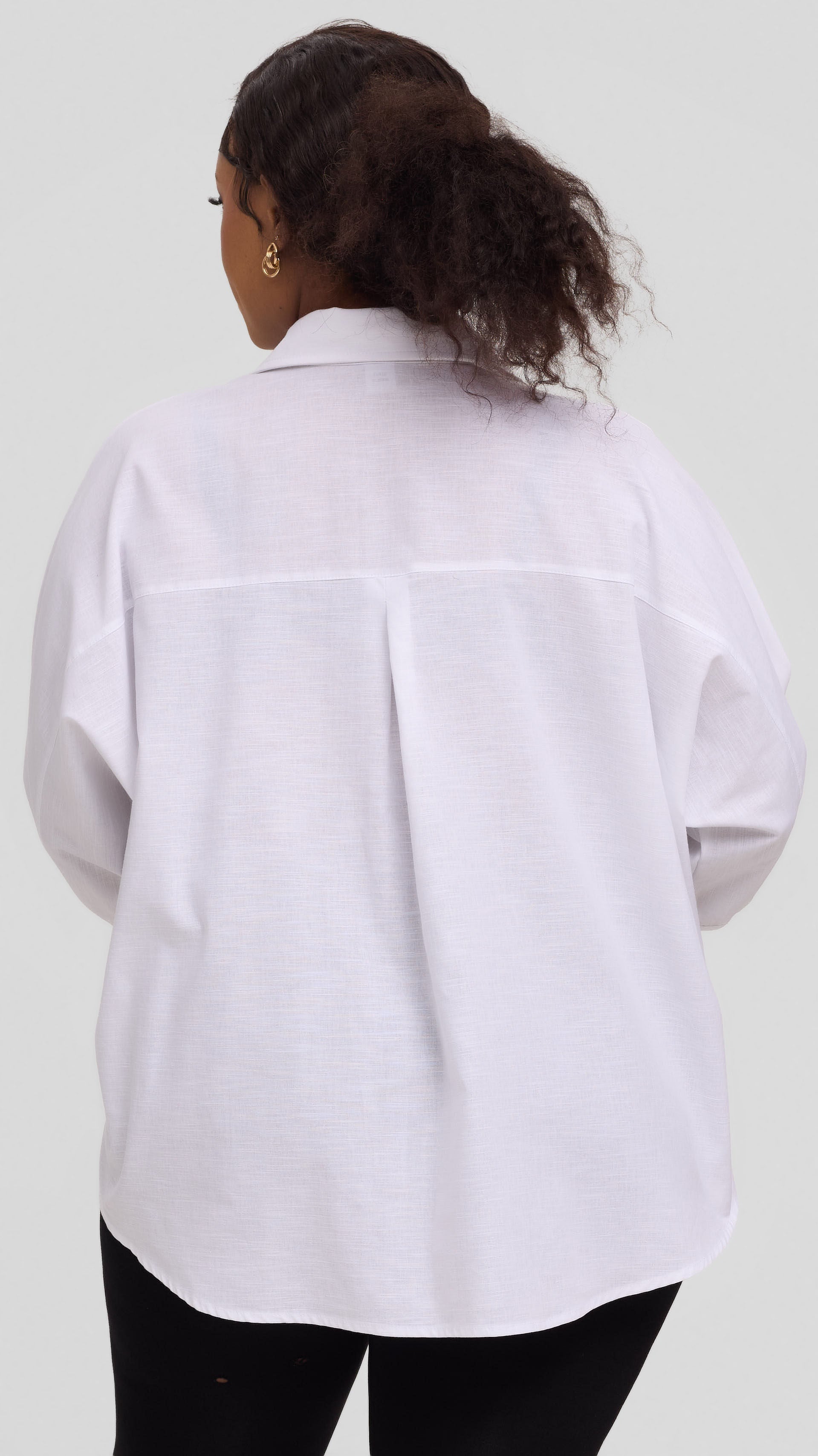 Safari by Vivo Back Pleat Loose Top in Linen Blend - White