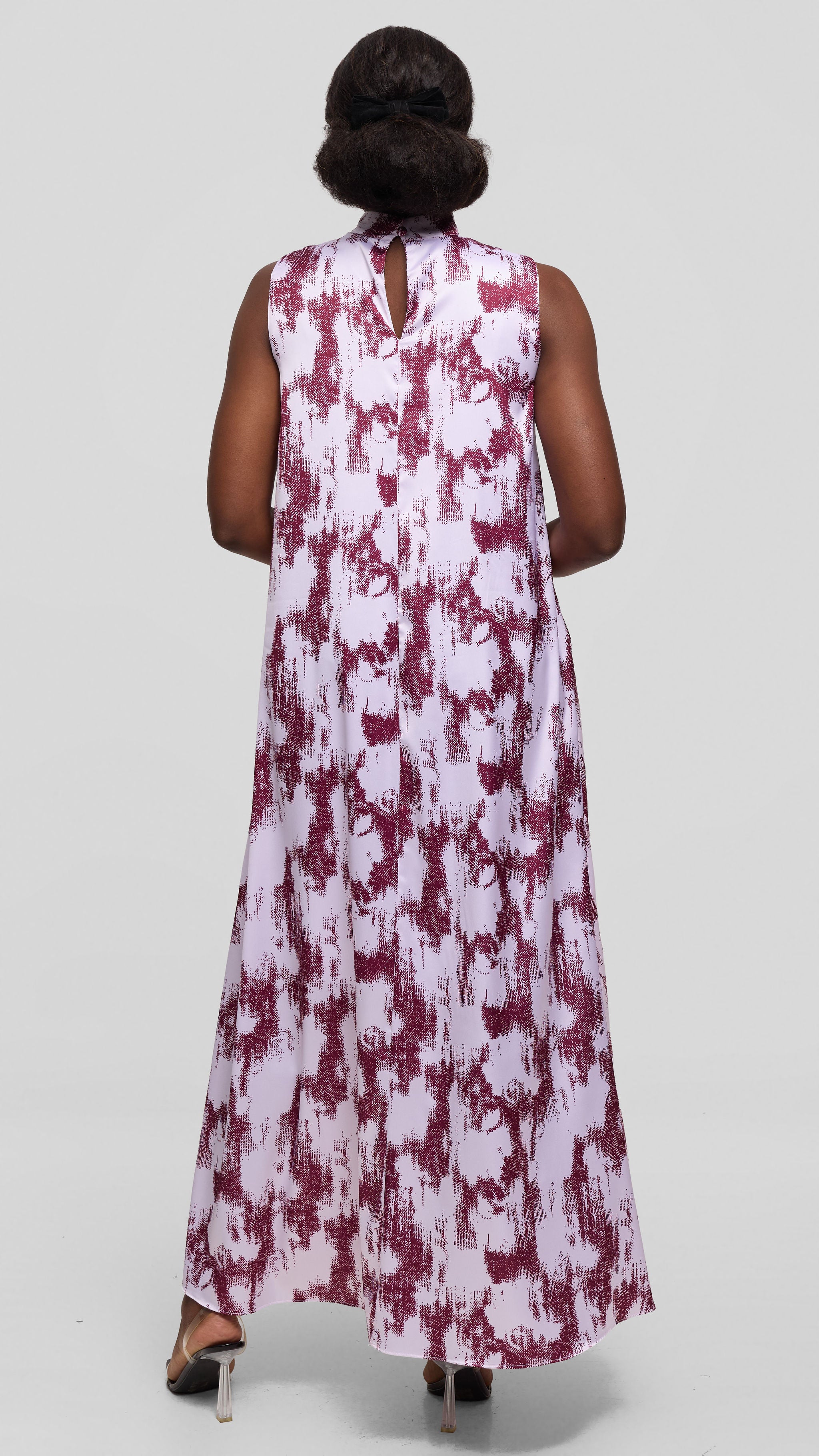 Vivo Thando Mock Neck Maxi Dress in Satin - Maroon / White Abstract Print