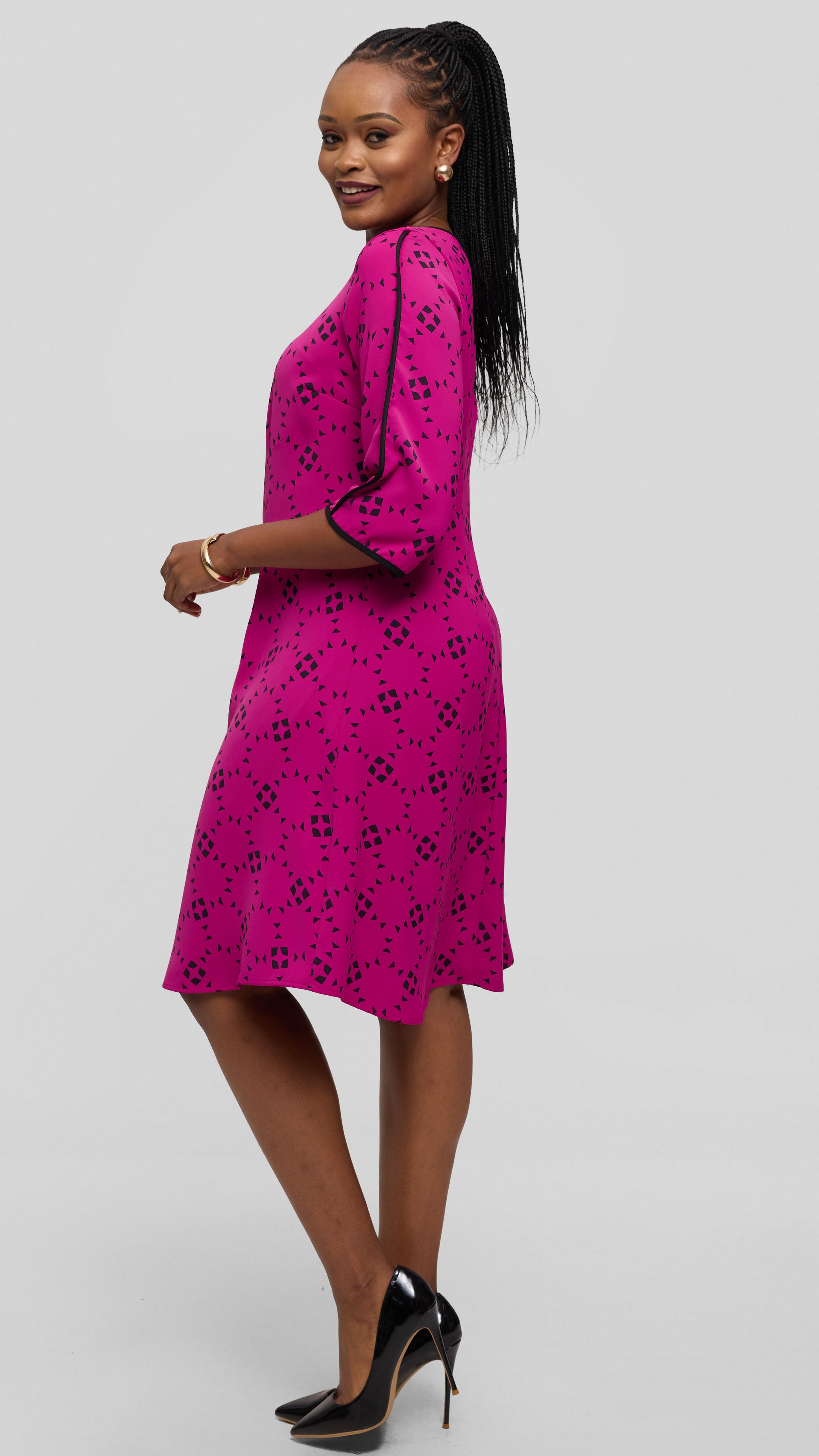 Vivo Pendo 3/4 Sleeve A Line Dress in Crepe - Fuschia / Black Talo Print