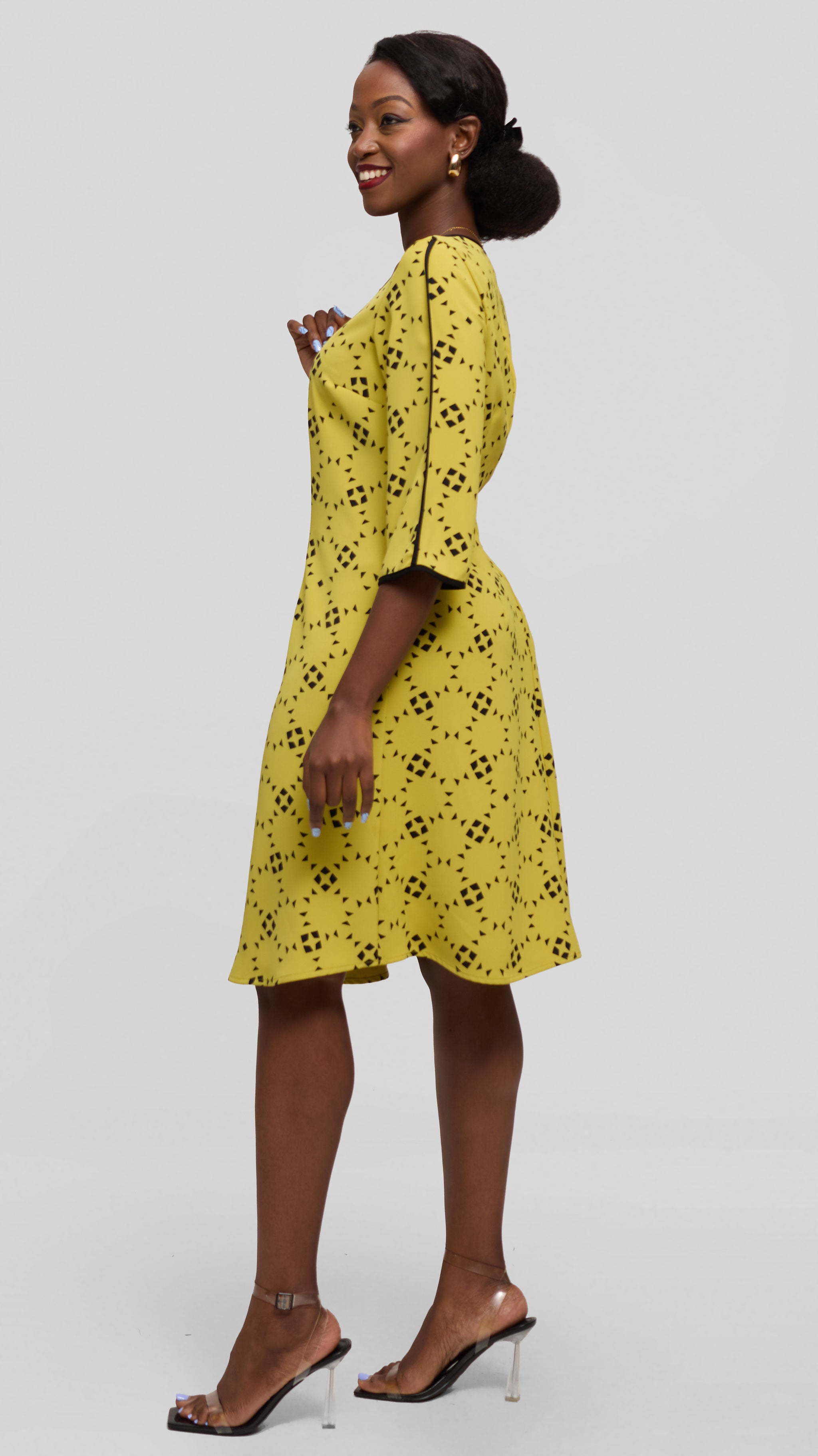 Vivo Pendo 3/4 Sleeve A Line Dress in Crepe - Lime / Black Talo Print