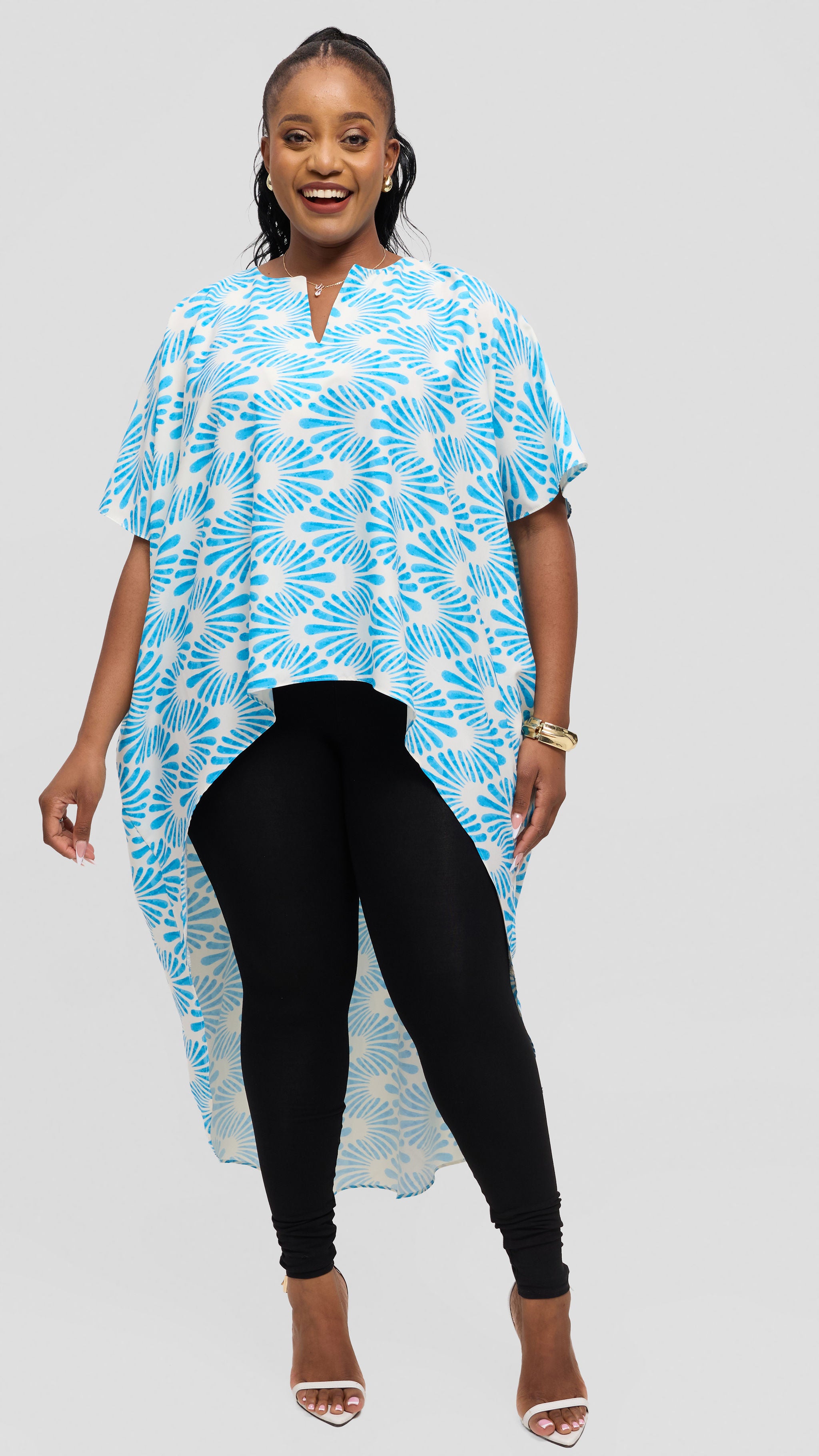Vivo High Low Top in Crepe - Off White / Light Blue Witu Print