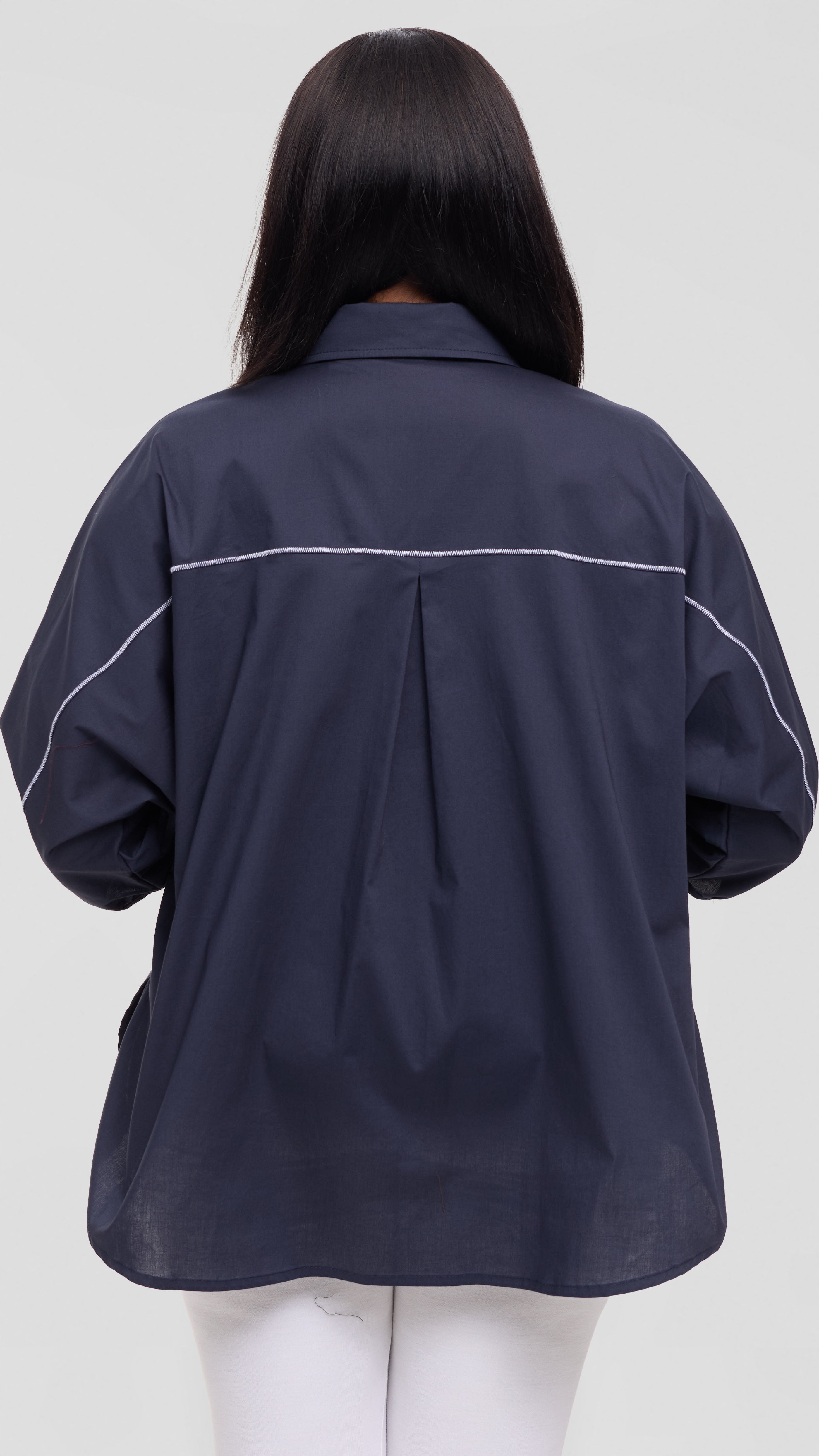 Vivo Back Pleat Loose Top in Cotton - Dark Navy