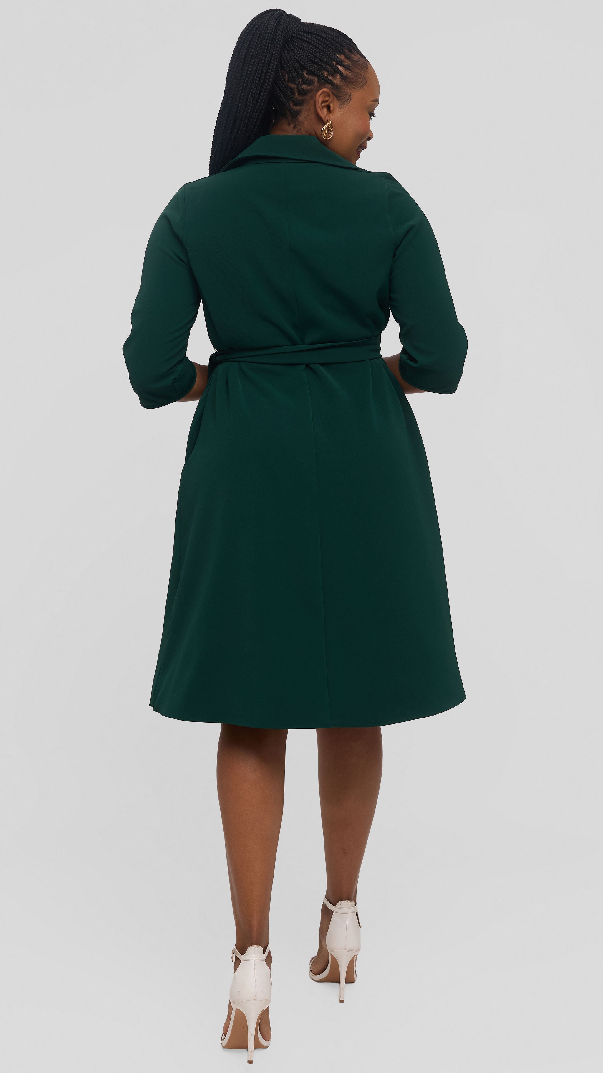 Vivo Zuri 3/4 Sleeve Knee Length Dress in Crepe - Dark Green