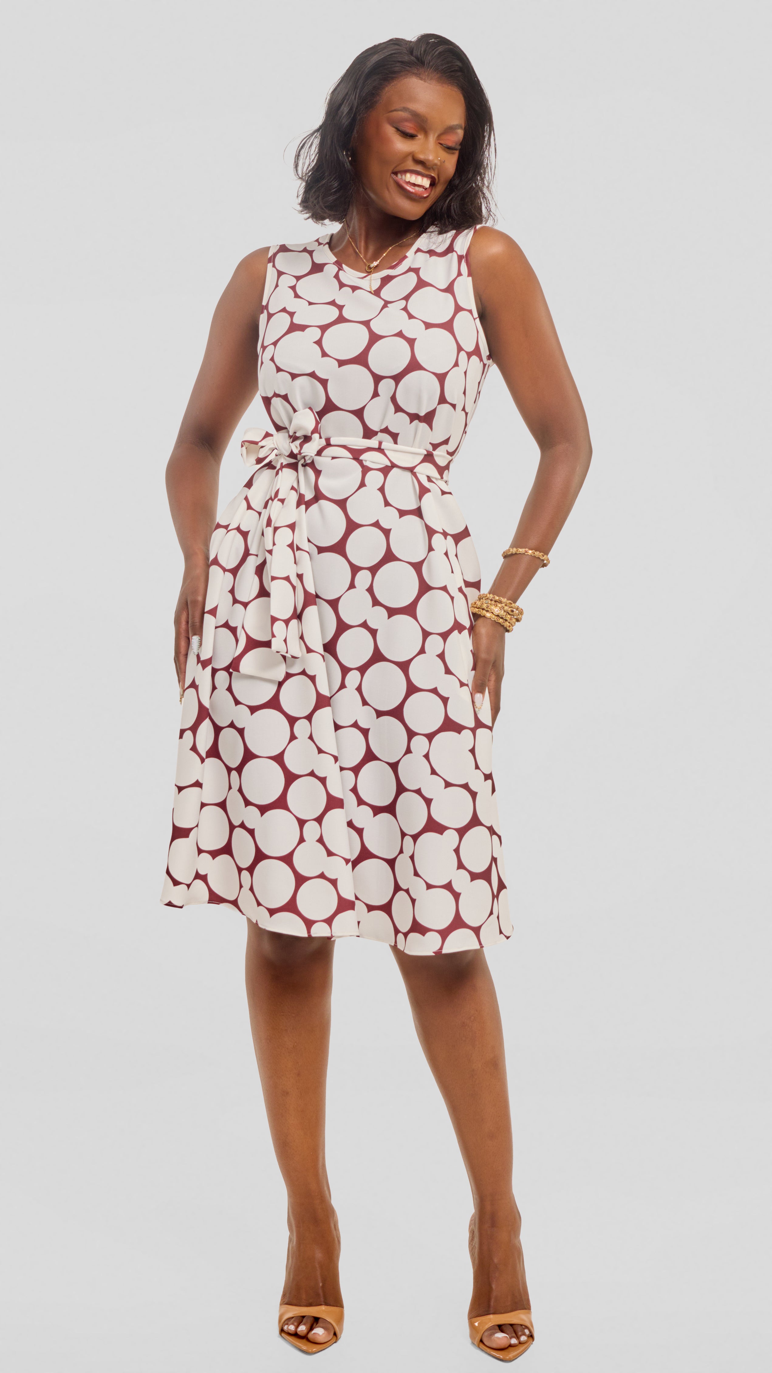 Vivo Niari Sleeveless Tent Dress in Crepe - White / Maroon Tumi Print