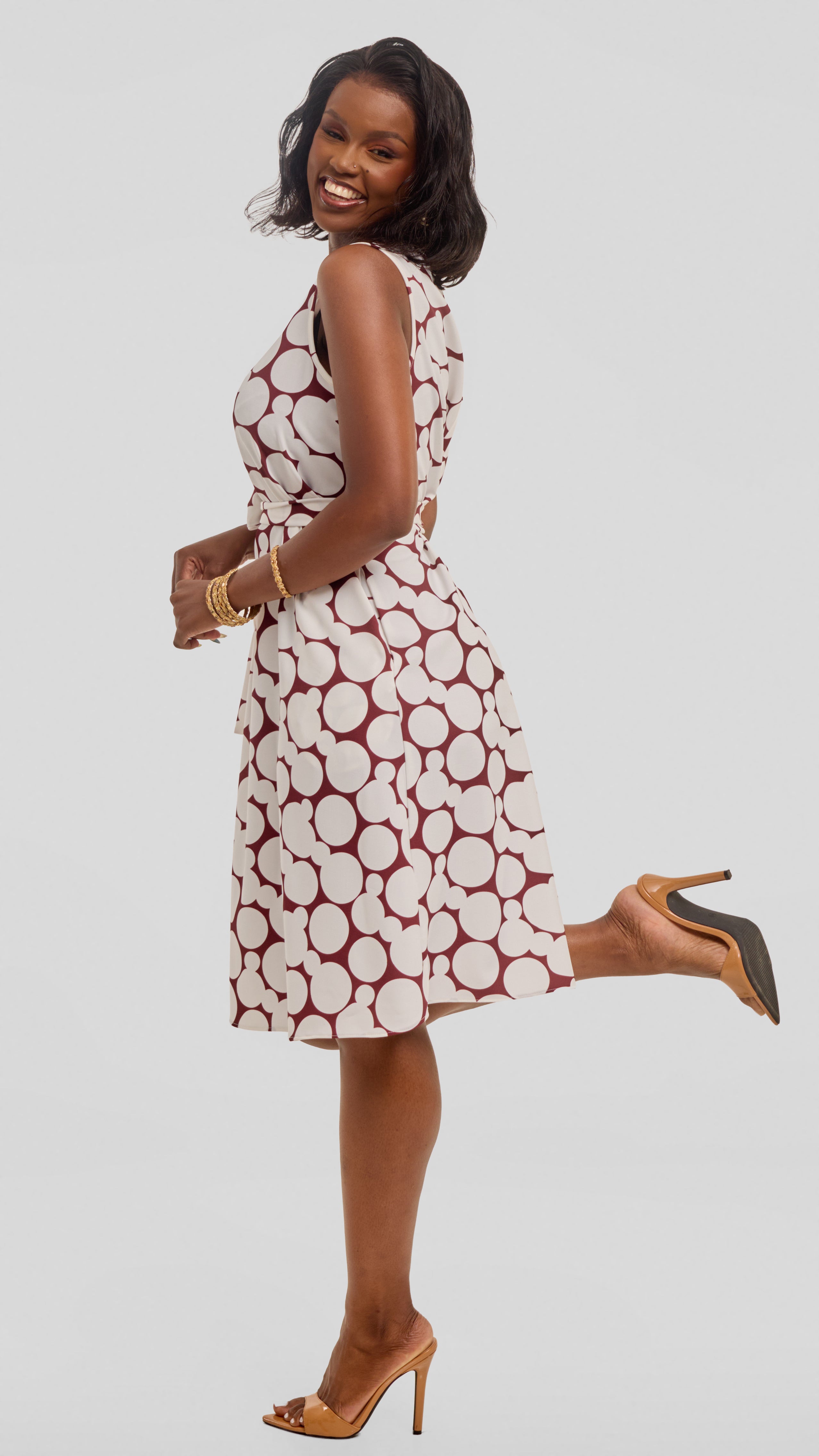 Vivo Niari Sleeveless Tent Dress in Crepe - White / Maroon Tumi Print