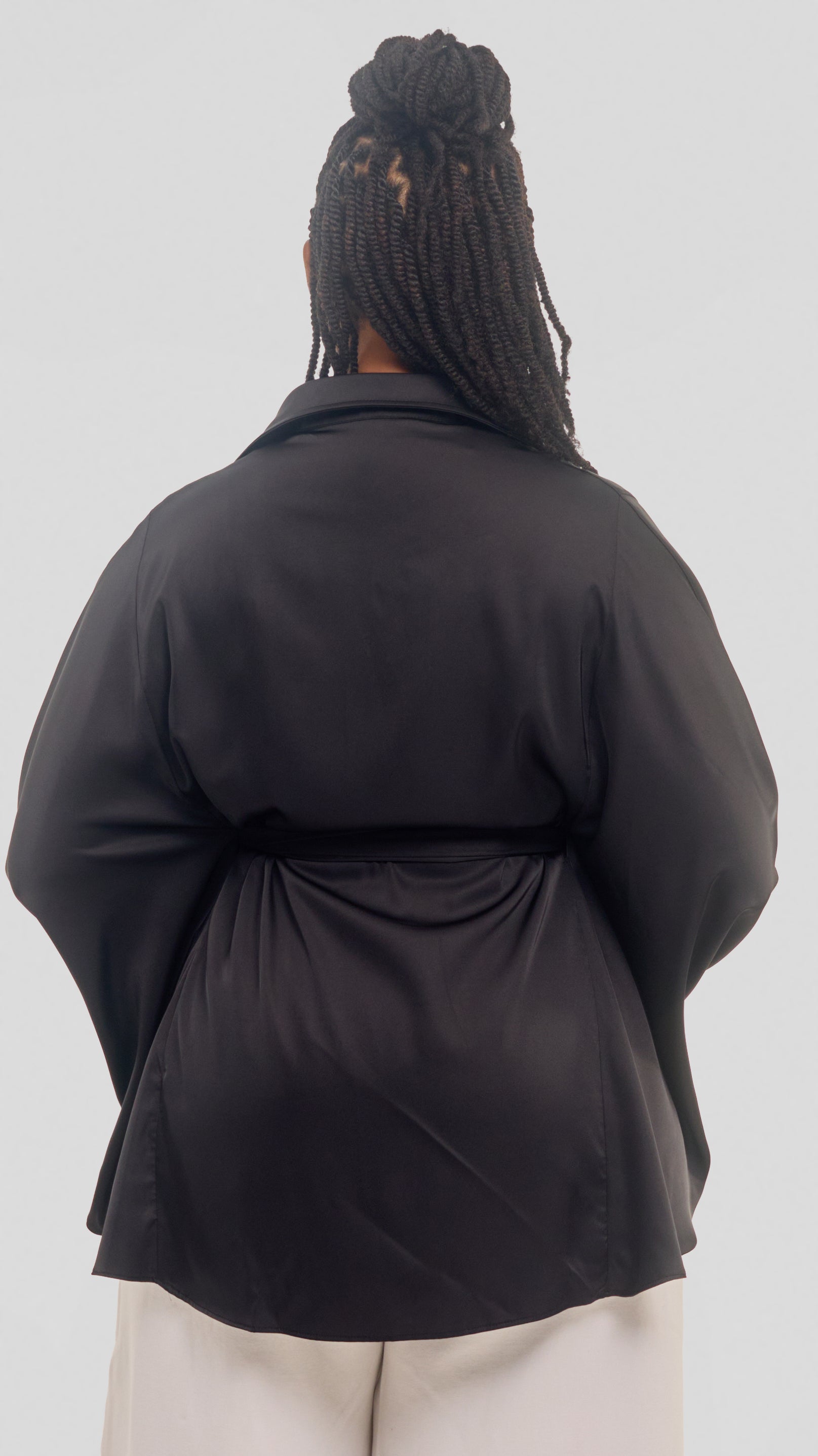 Vivo Loose Shirt in Satin - Black