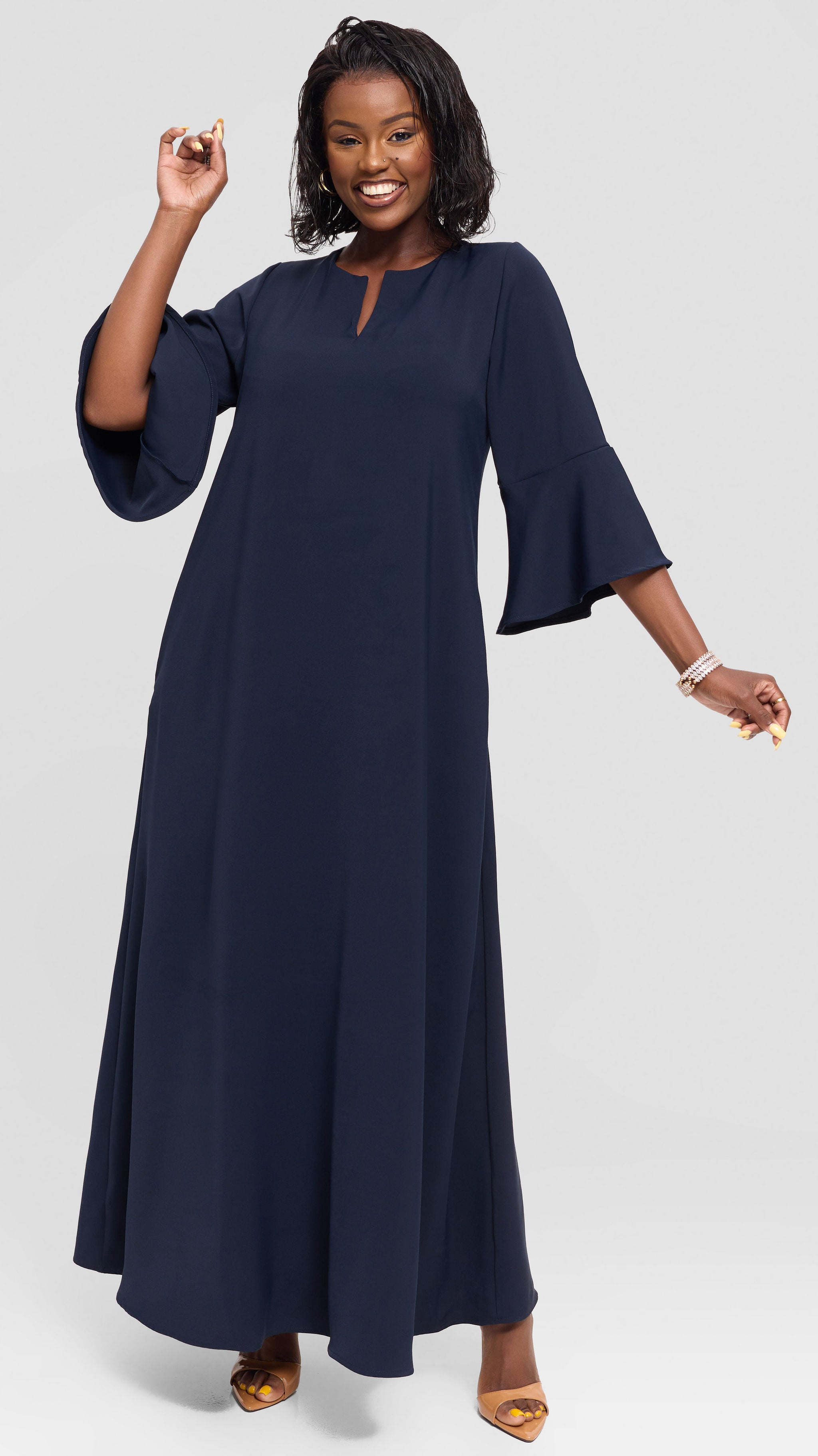 Vivo Zola 3/4 Sleeve Maxi Dress in Crepe - Navy