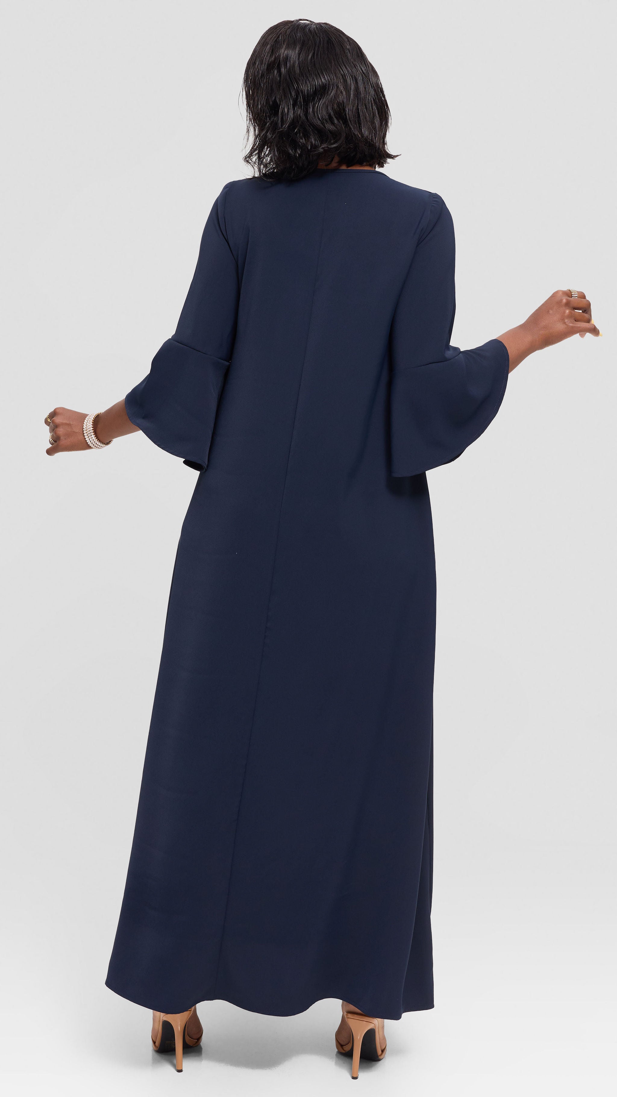 Vivo Zola 3/4 Sleeve Maxi Dress in Crepe - Navy