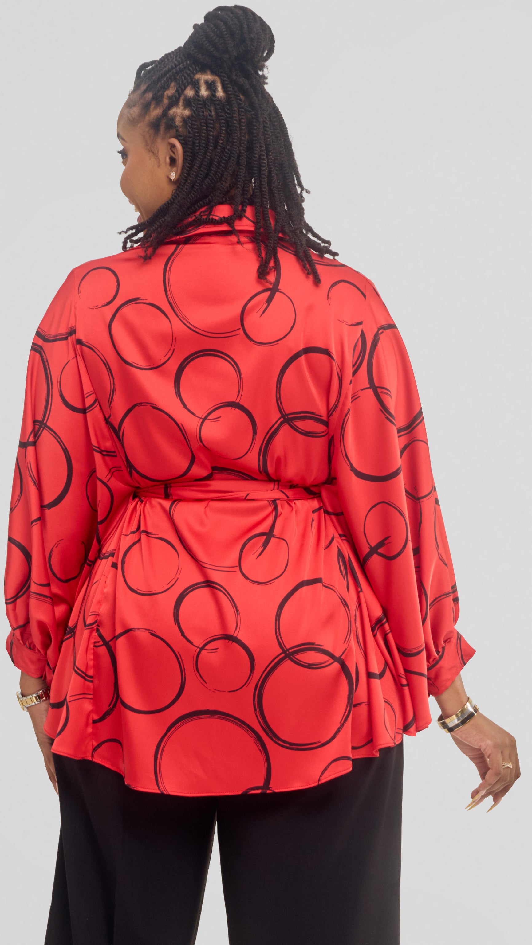 Vivo Loose Shirt in Satin - Red / Black Amani Print