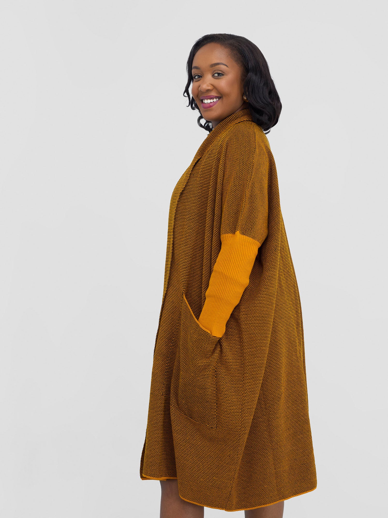 Vivo Cuffed Wide Sweater - Mustard/Black