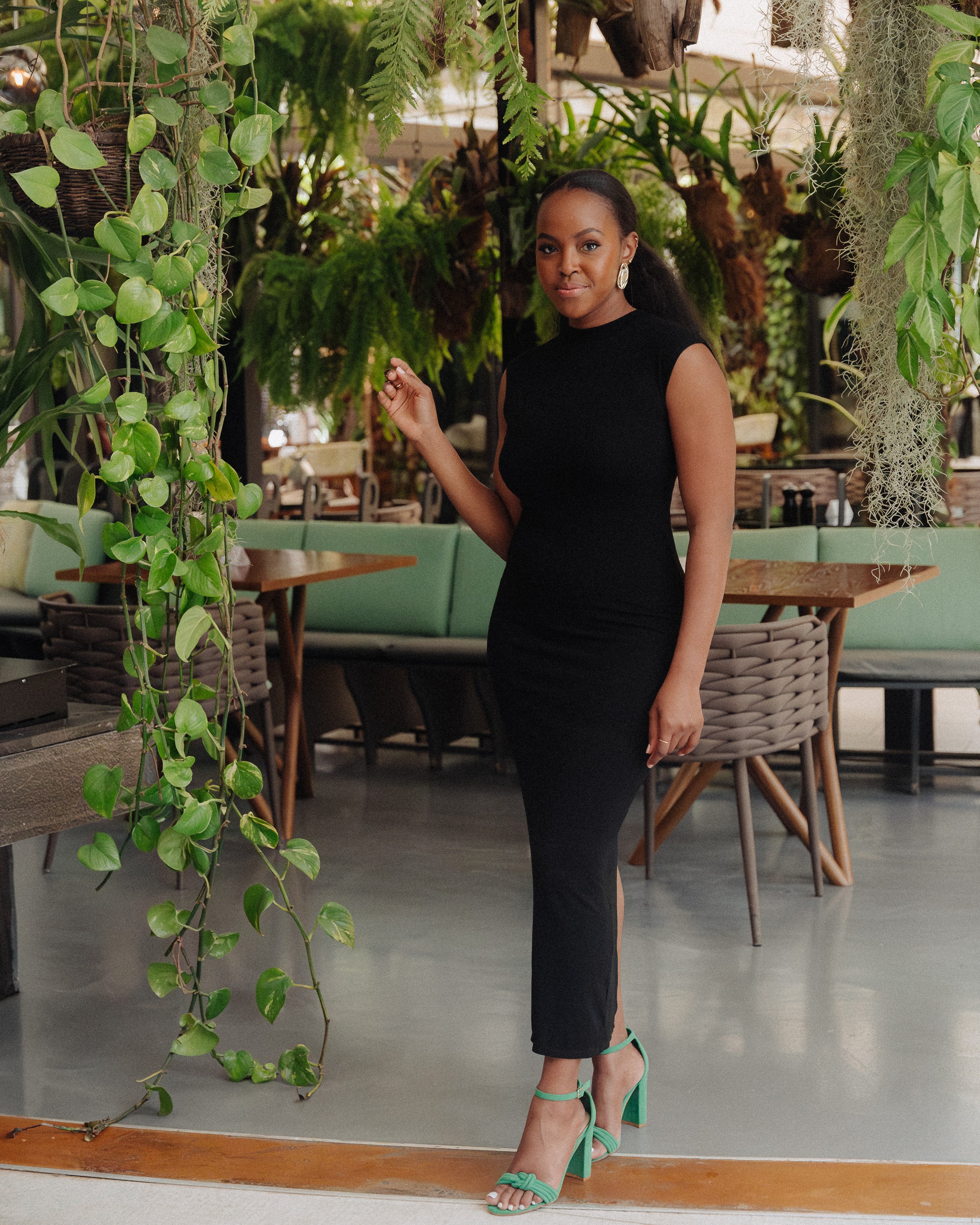 Vivo X This Is Essential Midi Dress - Black