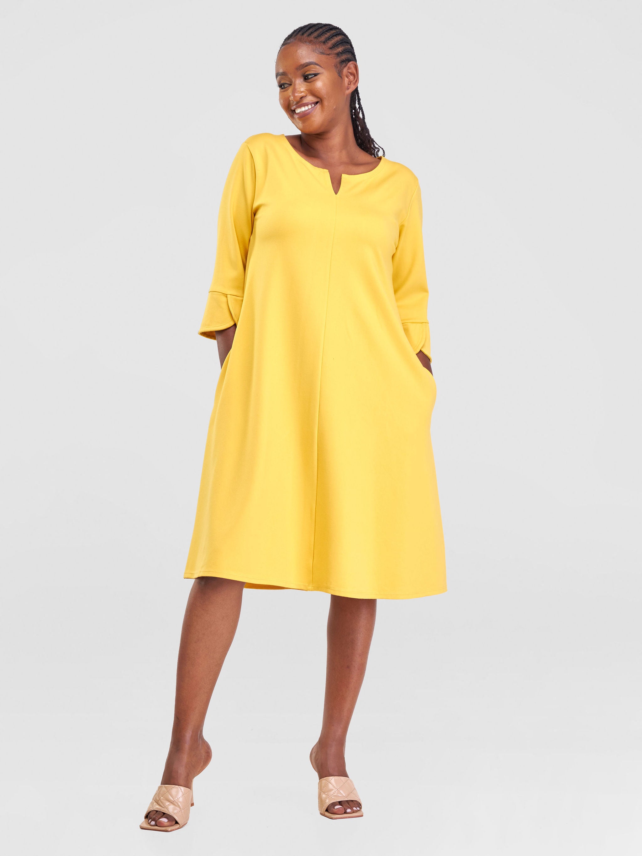 Vivo Zawadi Keyhole Dress - Yellow