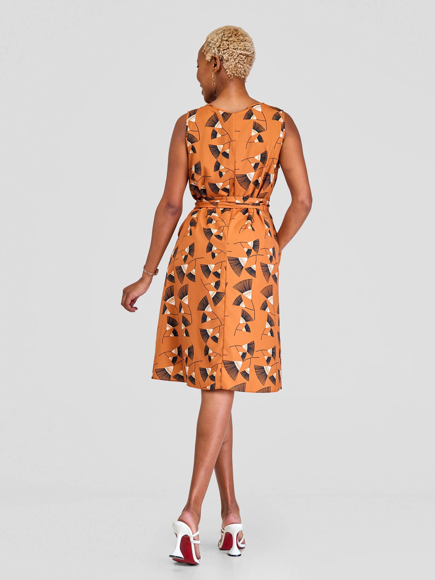 Vivo Basic Sleeveless Tent Dress - Brown/Black Print