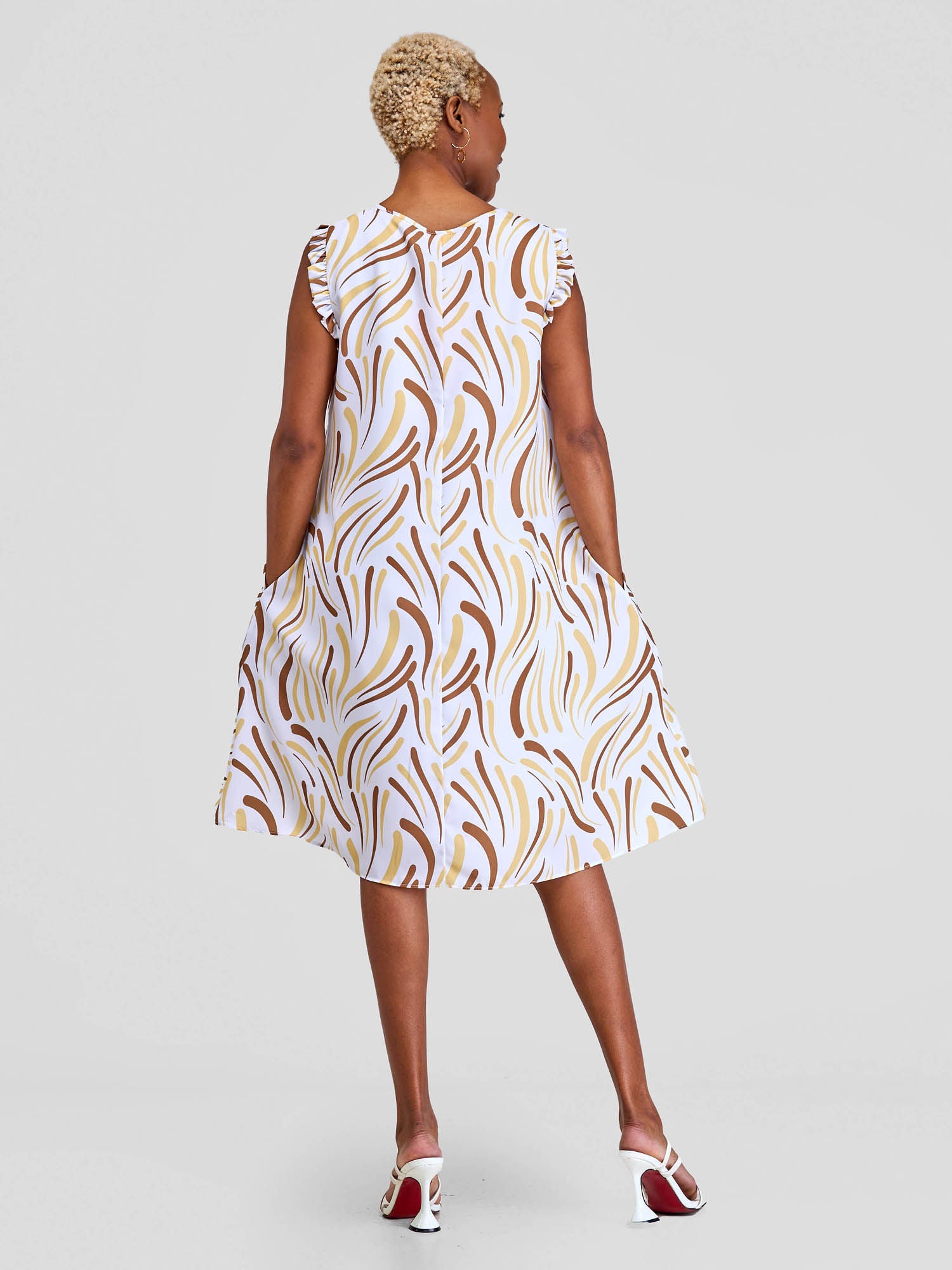 Vivo Ava Tent Knee Length Dress - White / Yellow Print