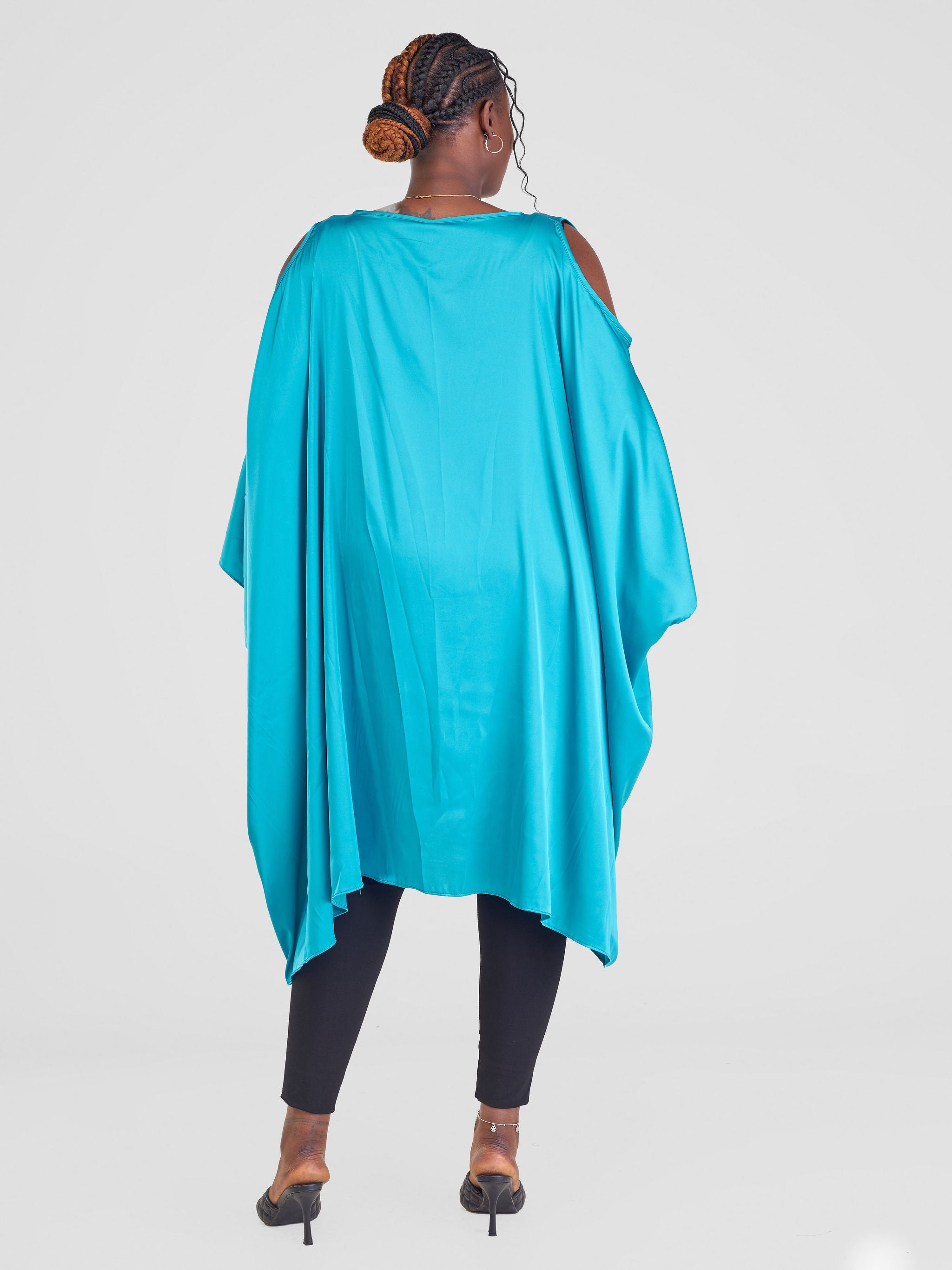 Vivo Adisa Cold Shoulder Kaftan - Blue