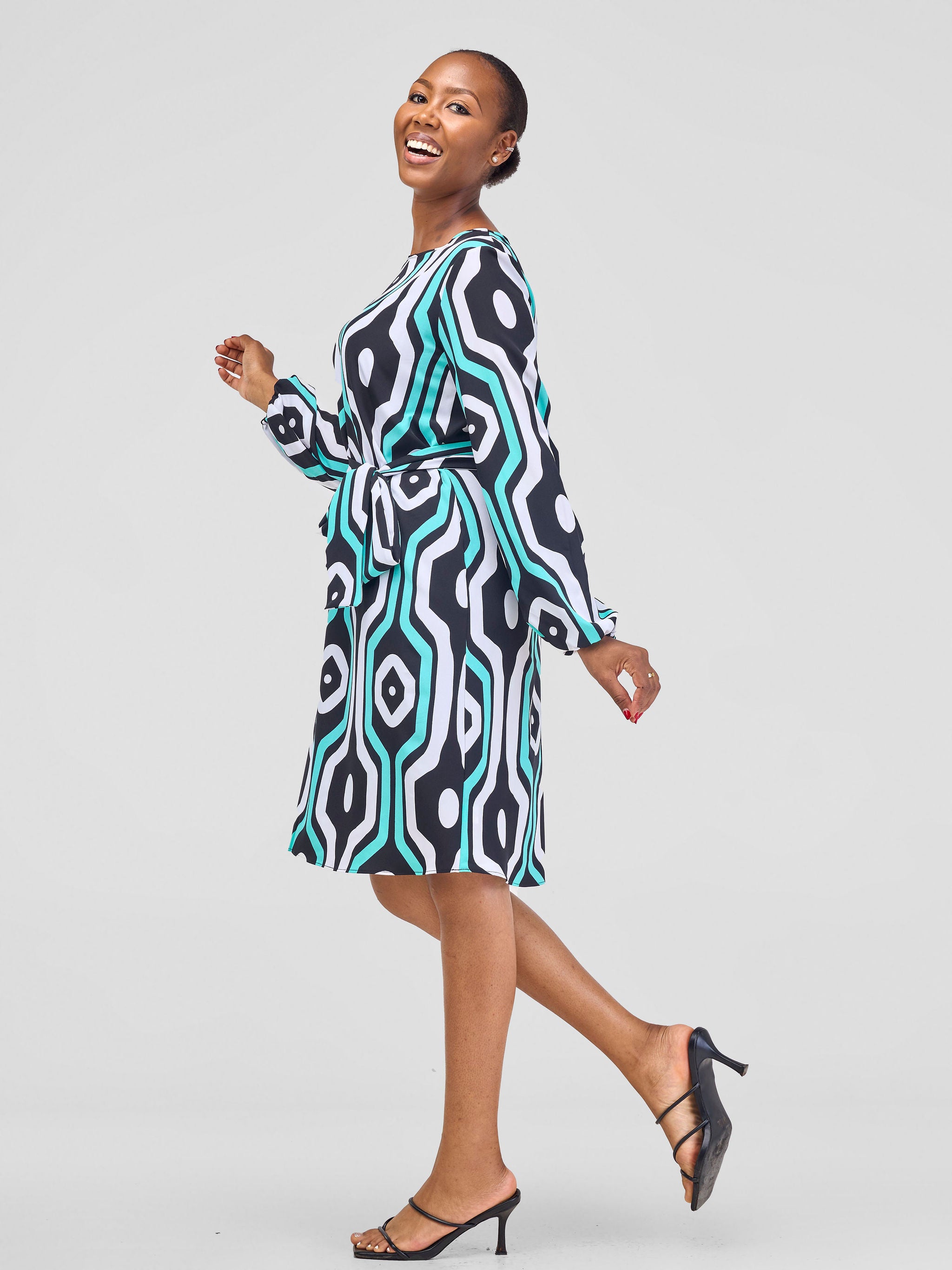 Vivo Zawadi Shift Dress - Black / Sea Green Print