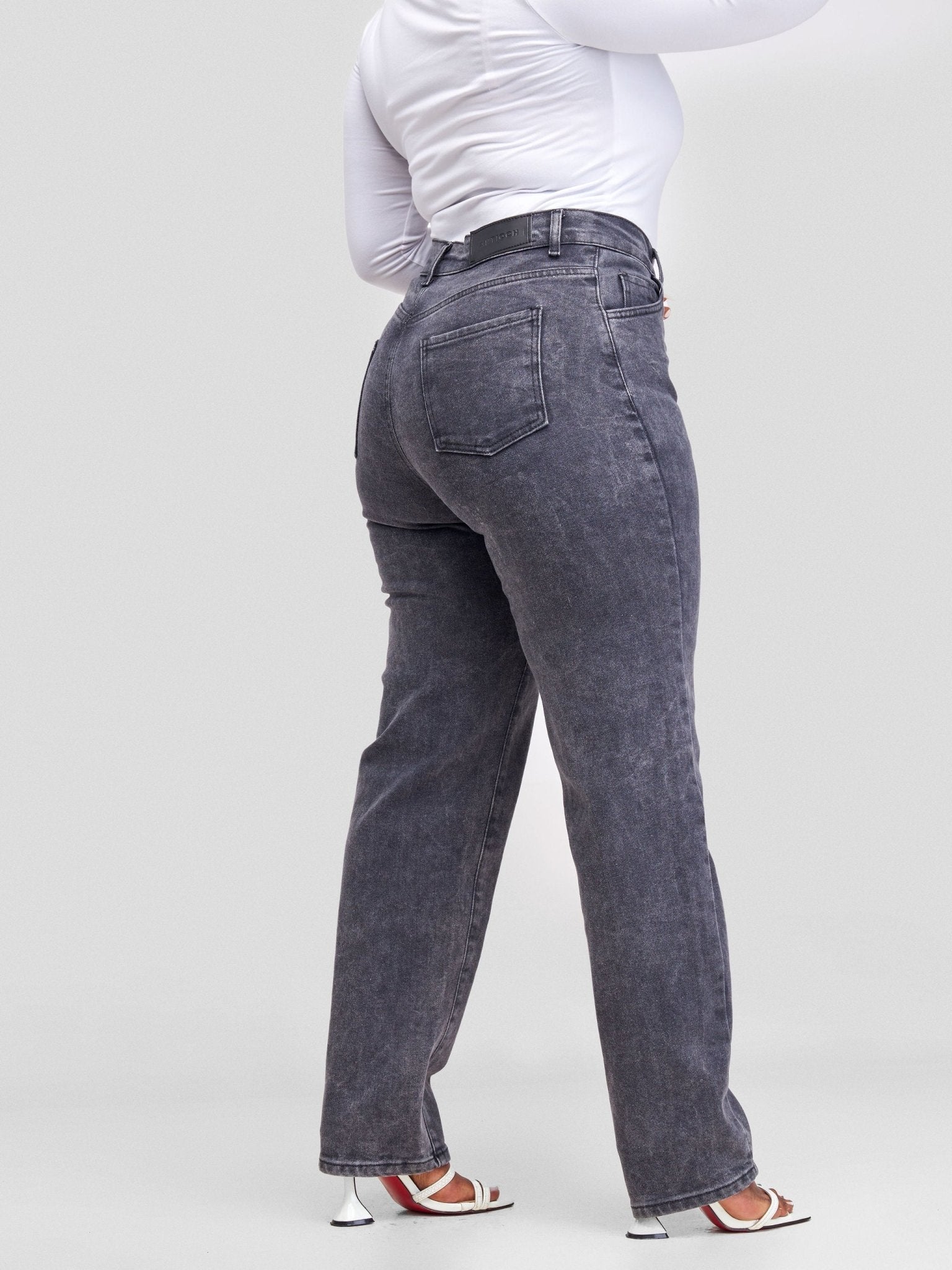 Denim Haven Mom Jeans - Dark Grey - Shopzetu