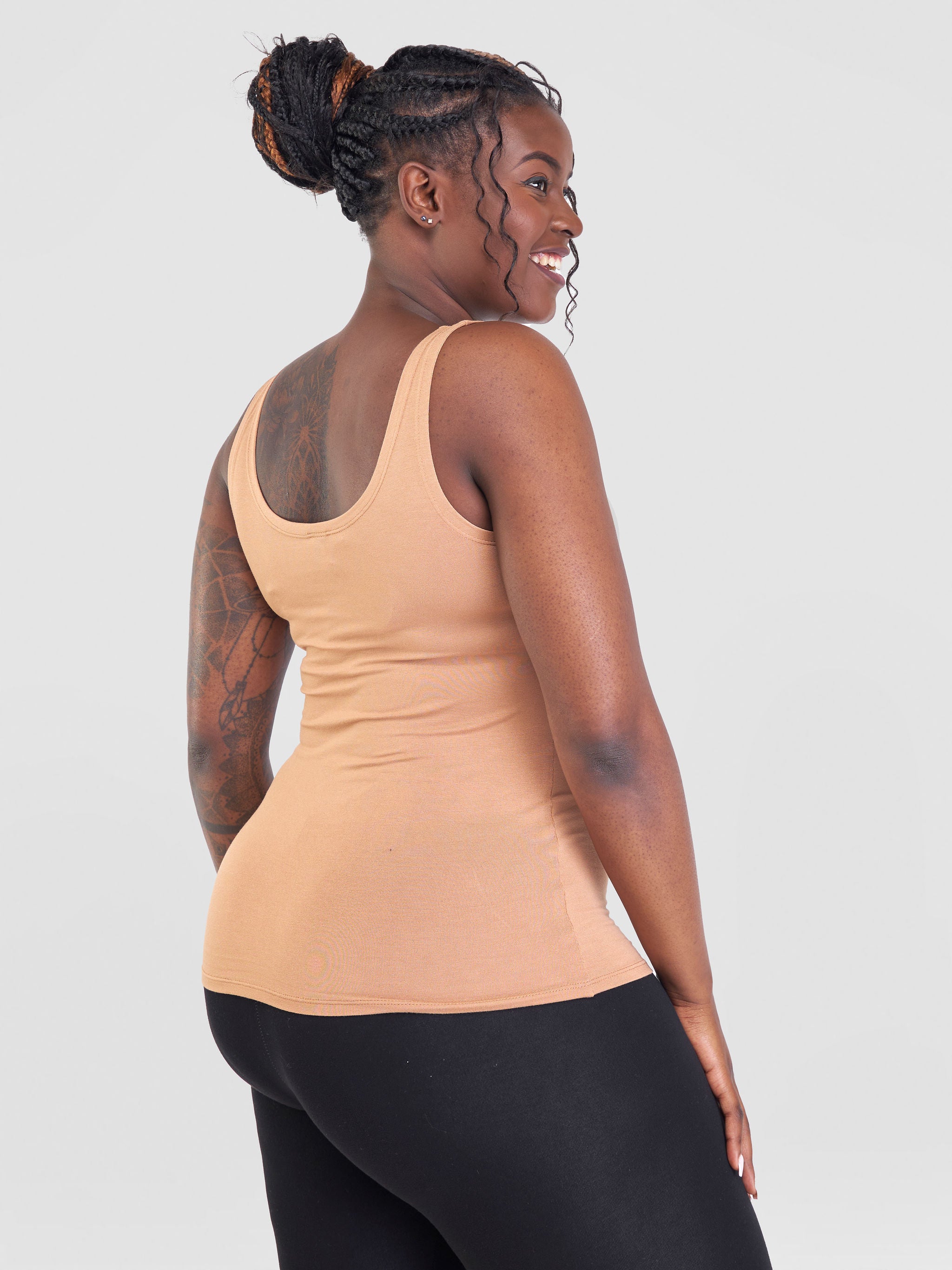 Zoya Basic Tank Top - Tan