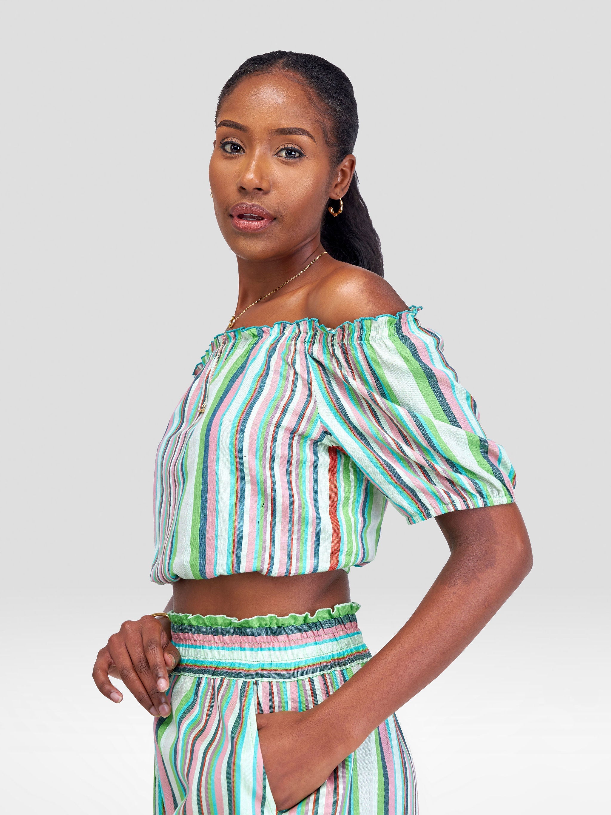 Safari Kikoy Off Shoulder Crop Top - Green / Pink Print