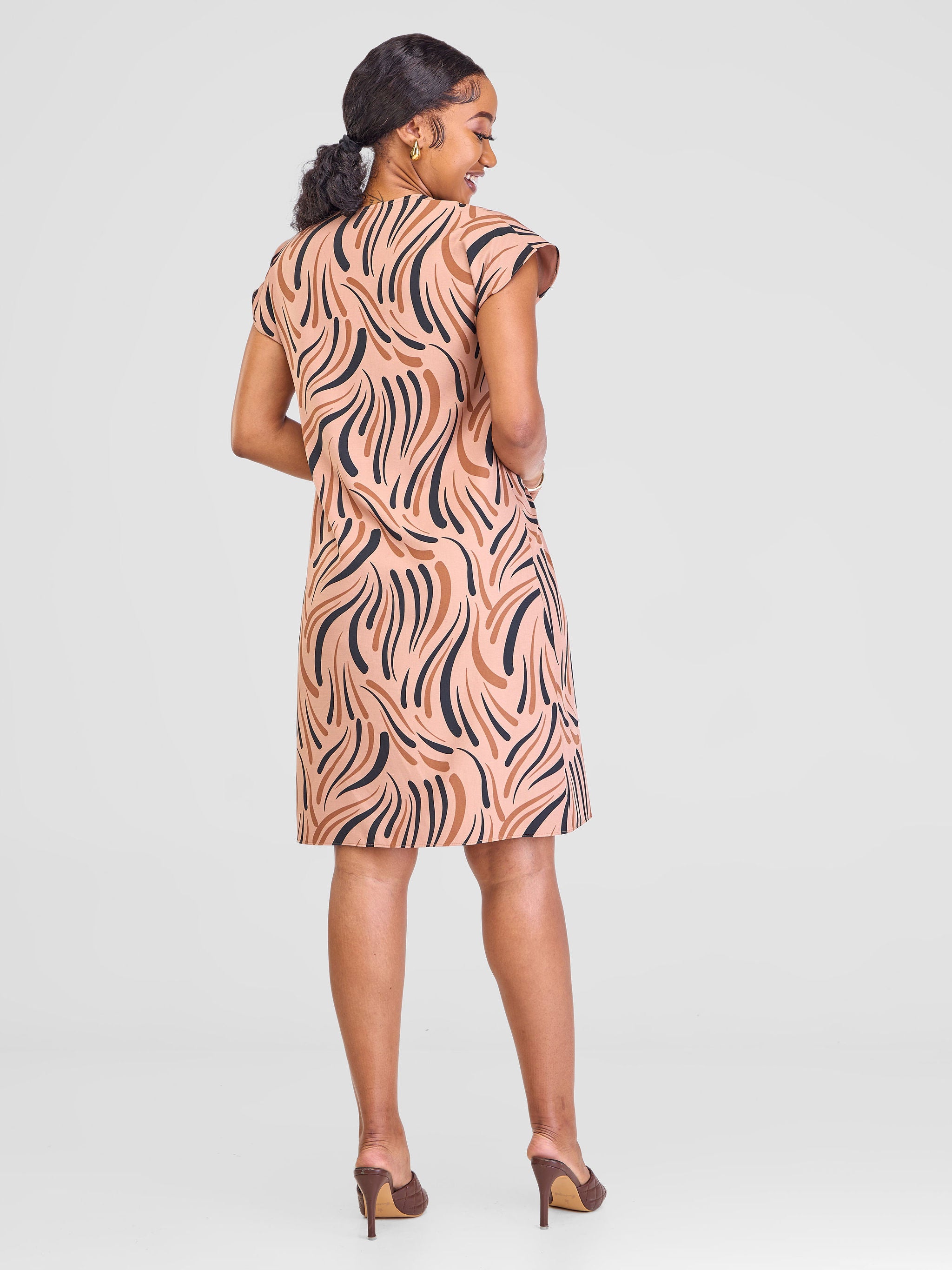 Vivo Ajani Drop Shoulder V-Neck Dress - Tan Yala Print