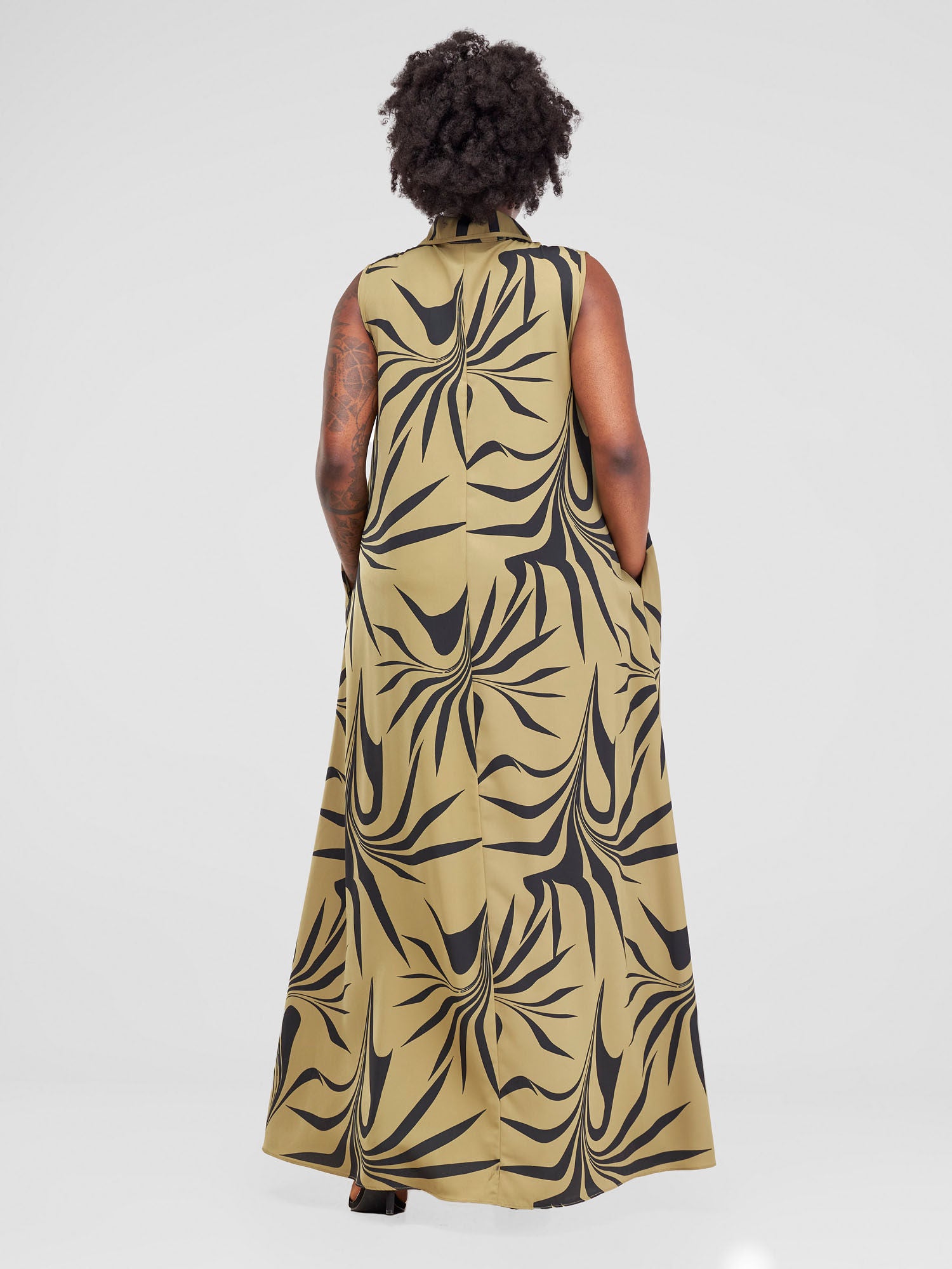 Vivo Asha Sleeveless Maxi Dress - Hunters Green / Black Tezo Print