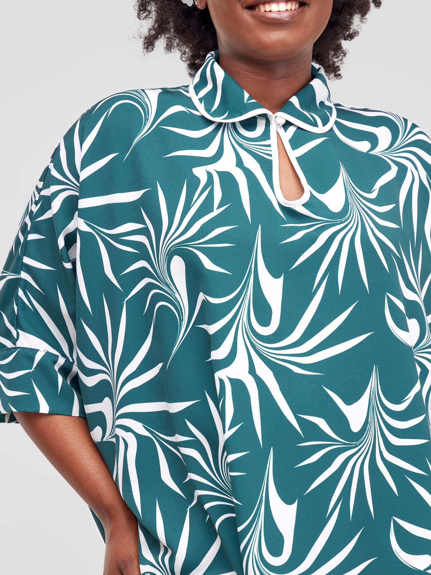 Vivo Asha Wide Top - Teal / White Tezo Print