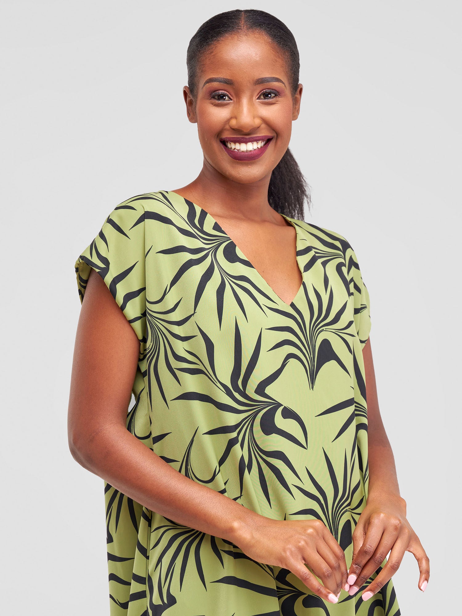 Vivo Asha Drop Shoulder Knee Length Dress - Lime Green / Black Tezo Print