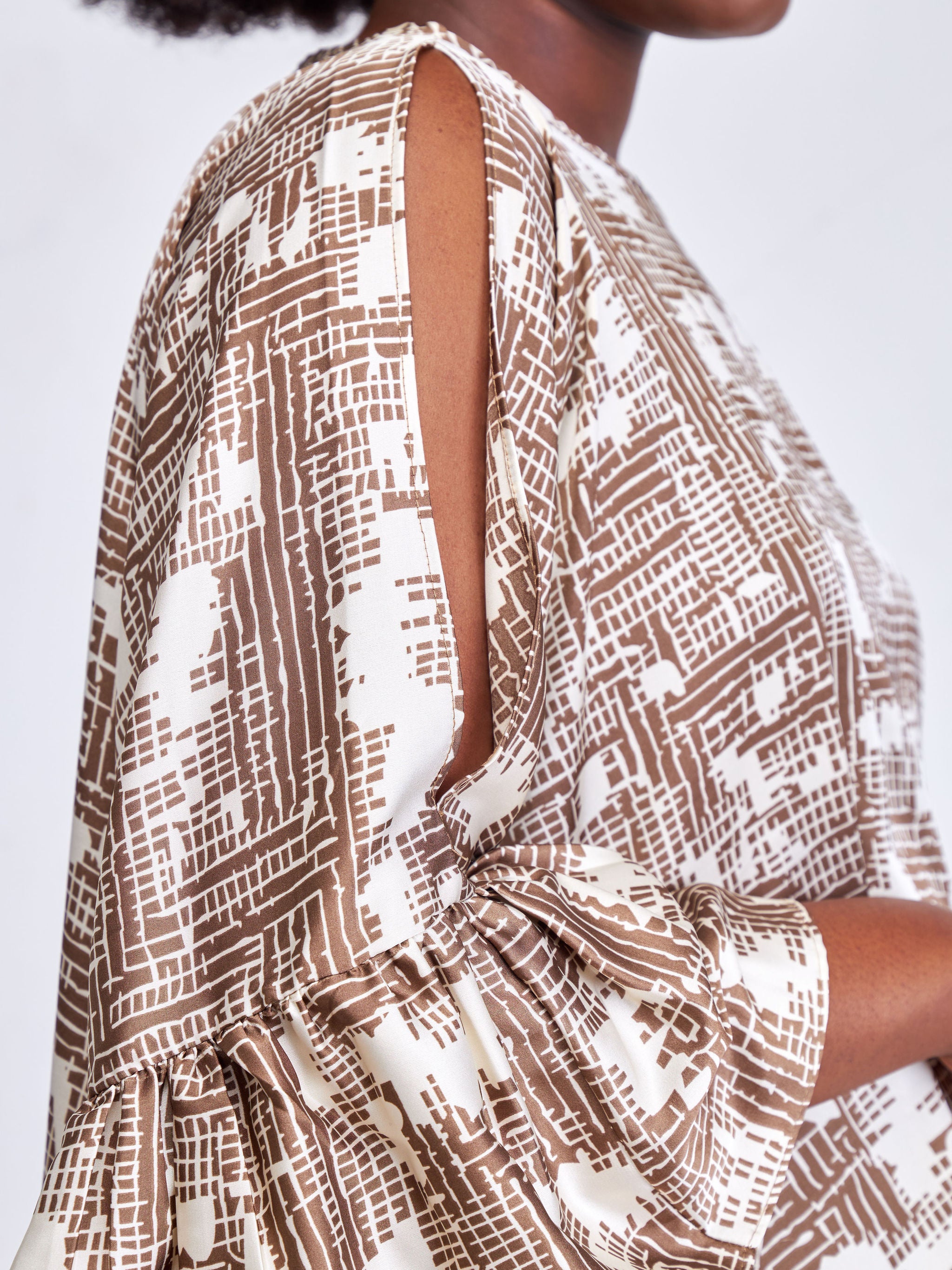 Vivo Malindi Tunic Dress With Frills - Brown / Cream Abstract Print