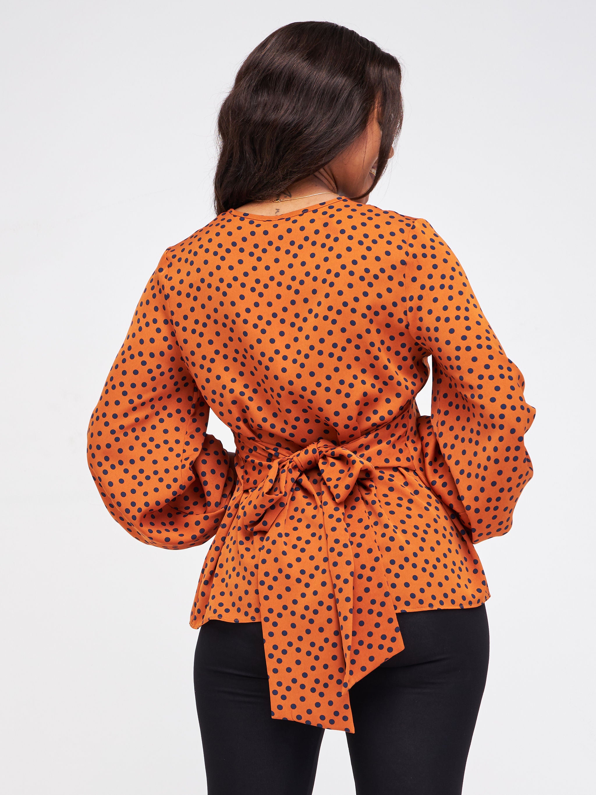 Vivo Basic Crepe Tie Top - Rust / Black Polka Dot